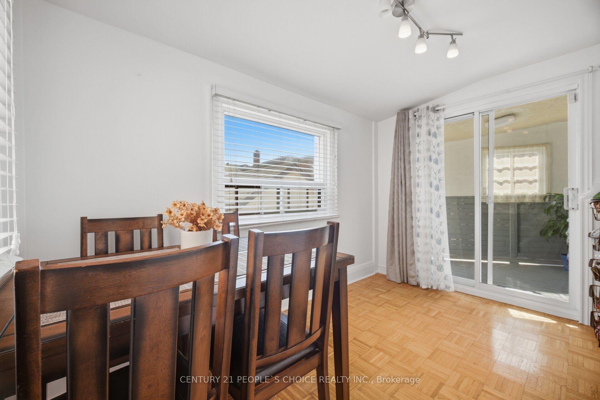 Photo 23 of 161 Northland Avenue, Toronto, Rockcliffe-Smythe — HOMEH