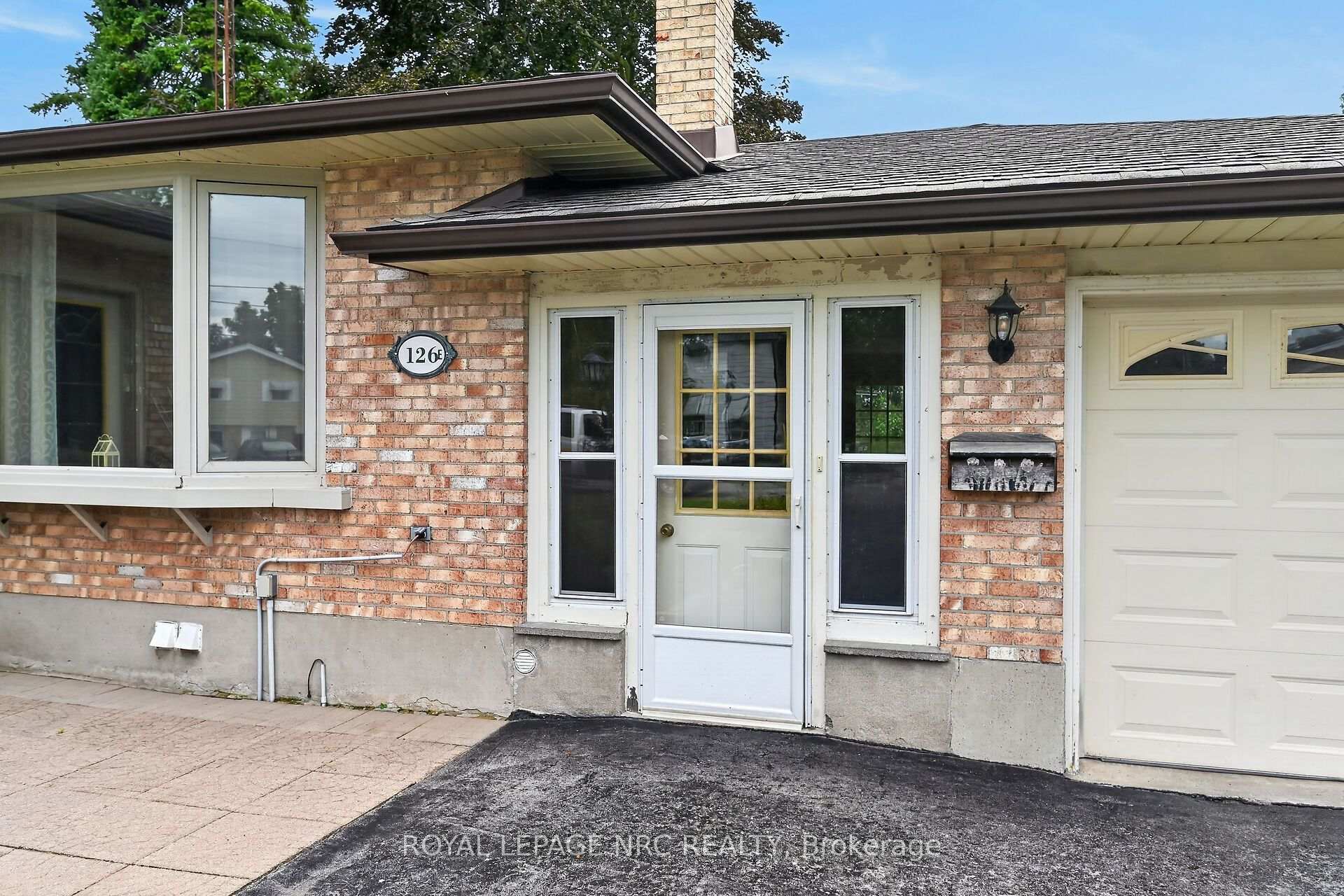 Photo 3 of 126 Concession Road E, Haldimand, Dunnville — HOMEH