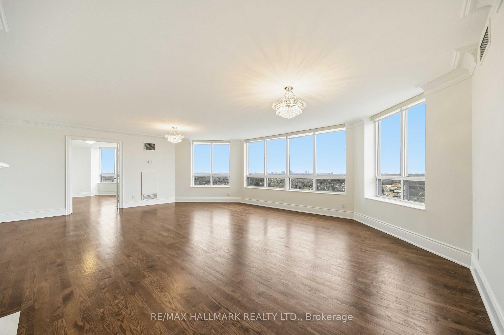 Photo 8 of Unit 1821, 80 Harrison Garden Boulevard, North York, Willowdale East — HOMEH