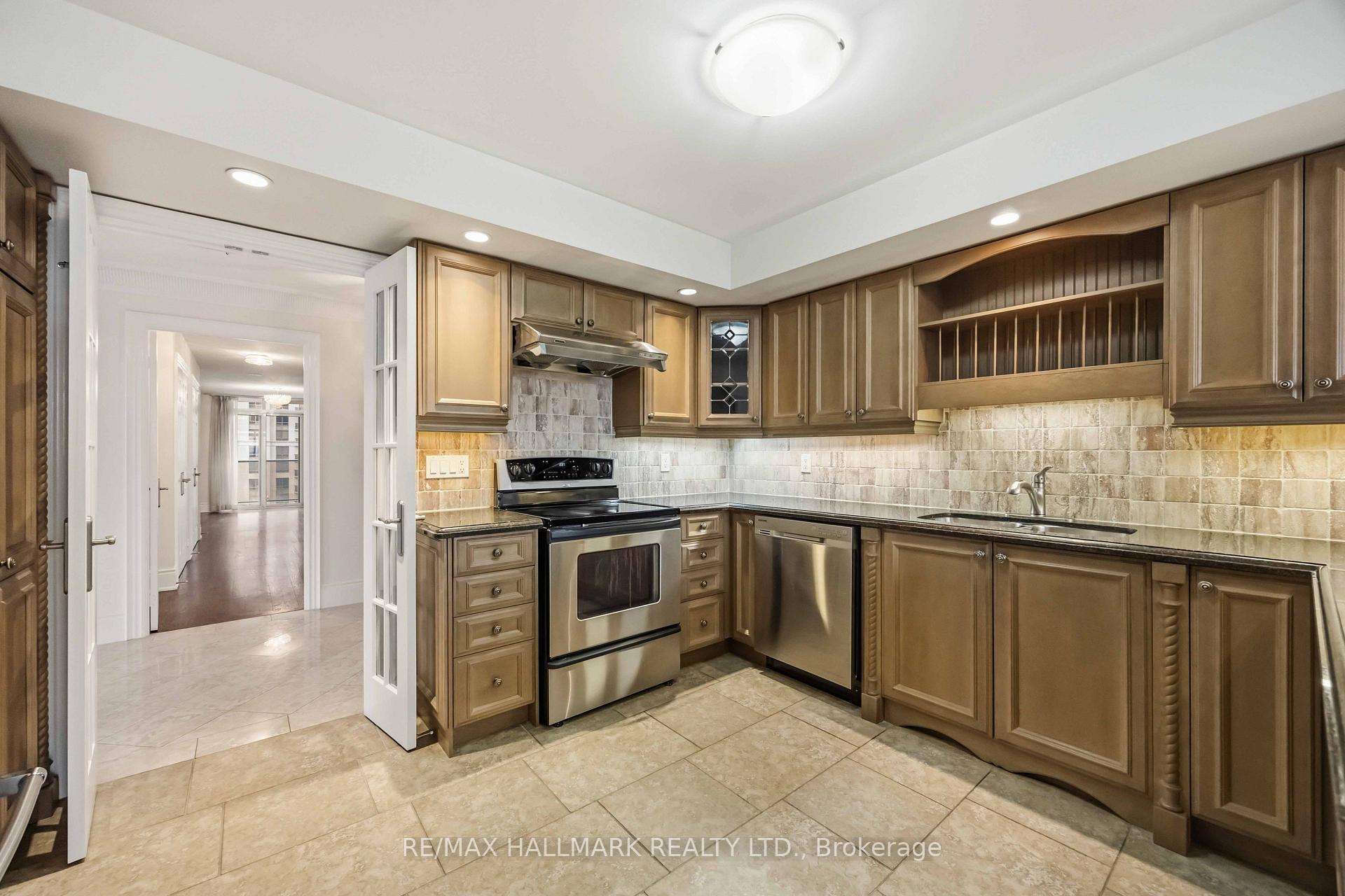 Photo 15 of Unit 1821, 80 Harrison Garden Boulevard, North York, Willowdale East — HOMEH