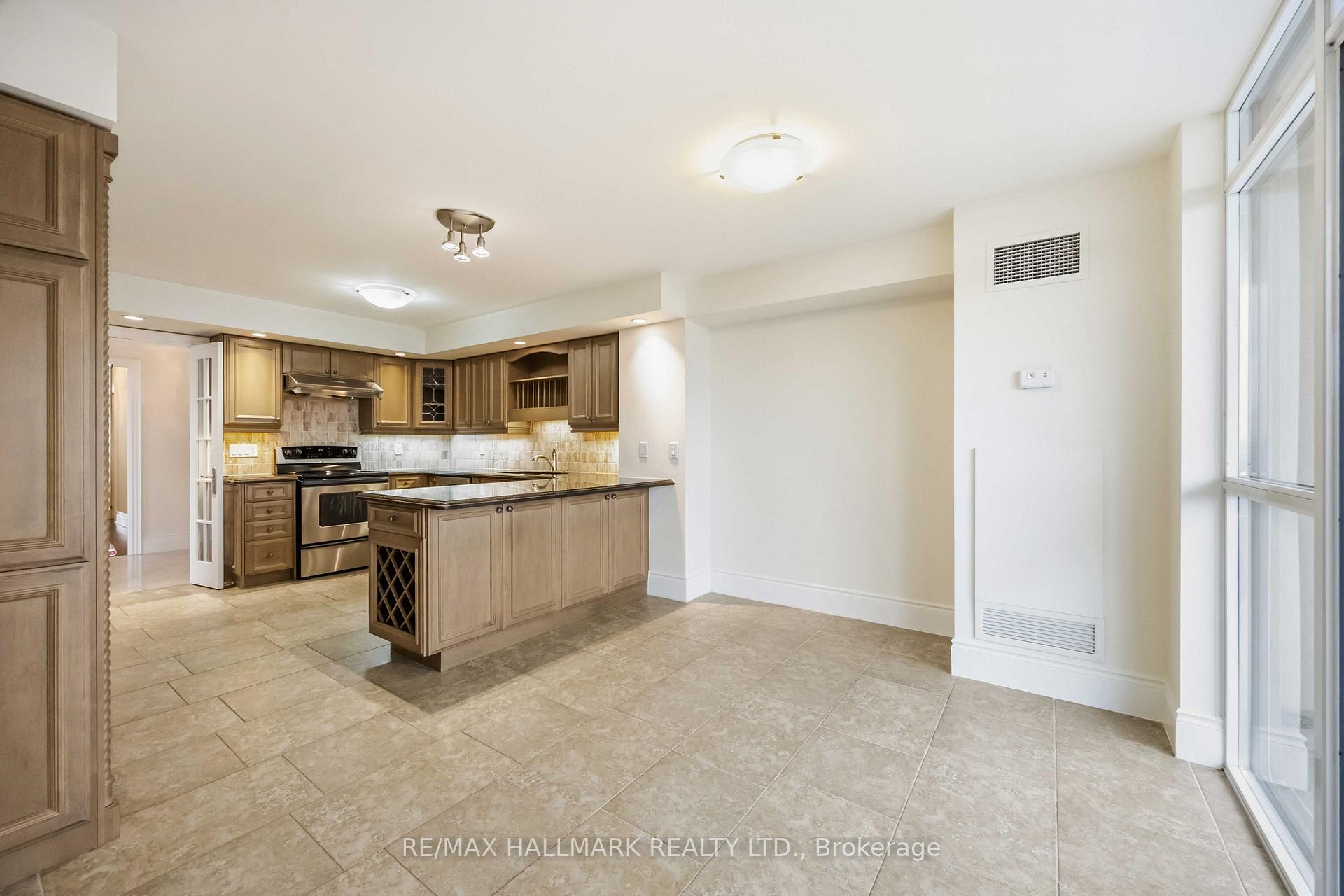 Photo 18 of Unit 1821, 80 Harrison Garden Boulevard, North York, Willowdale East — HOMEH