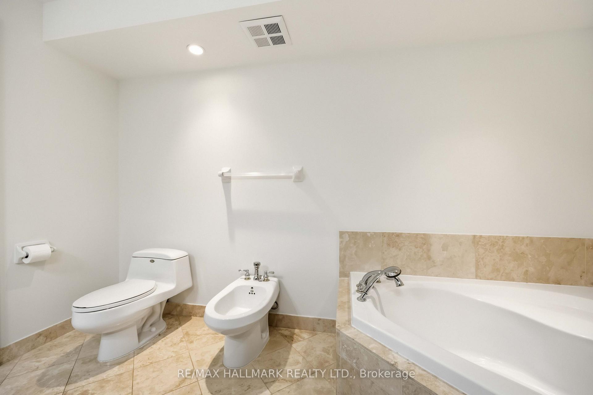 Photo 31 of Unit 1821, 80 Harrison Garden Boulevard, North York, Willowdale East — HOMEH
