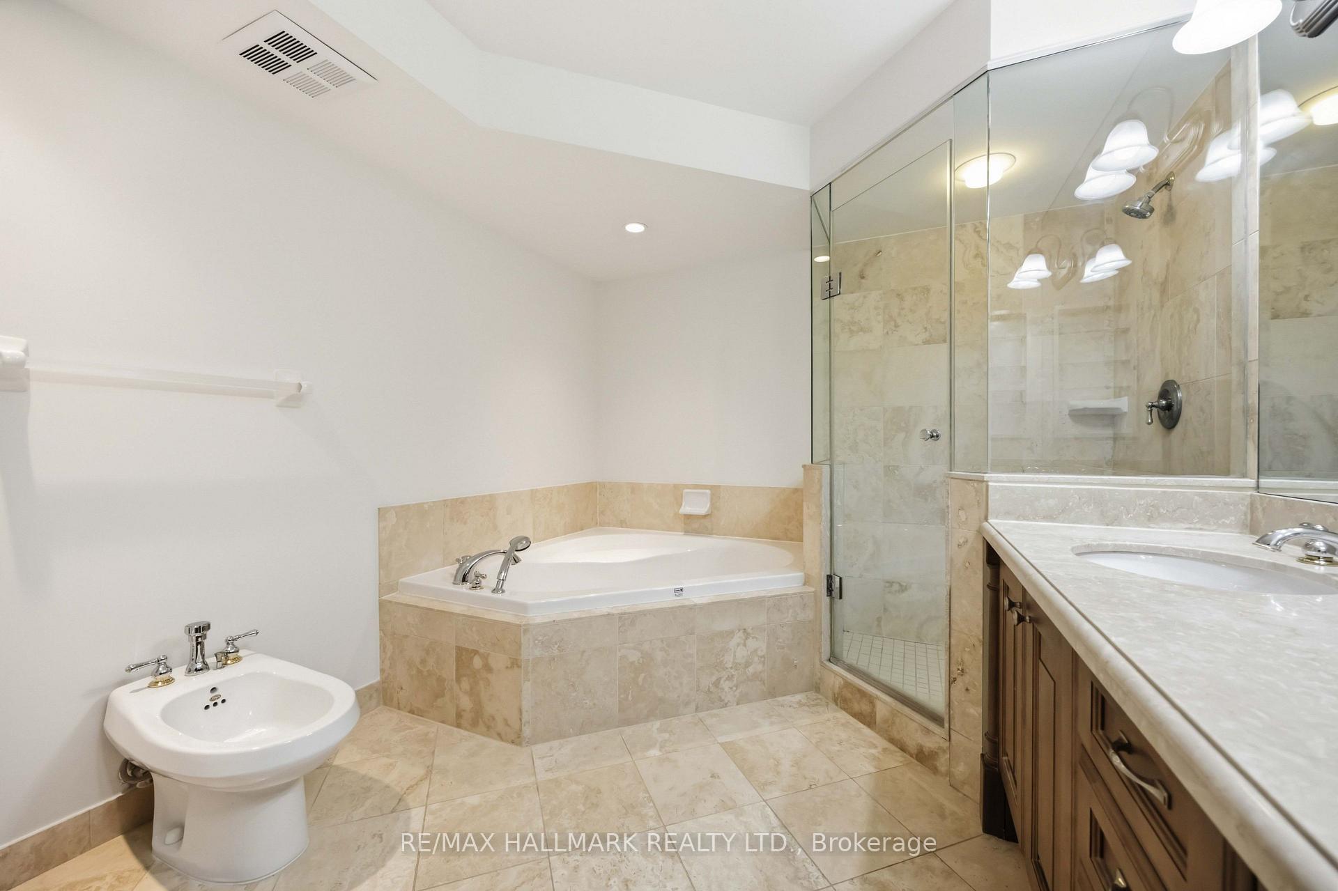 Photo 32 of Unit 1821, 80 Harrison Garden Boulevard, North York, Willowdale East — HOMEH
