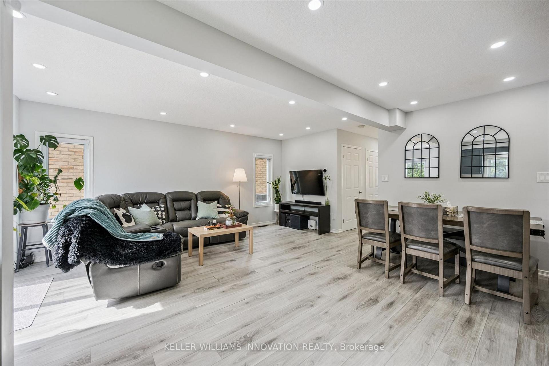Photo 6 of 81 Windale Crescent, Kitchener, Forest Hill — HOMEH