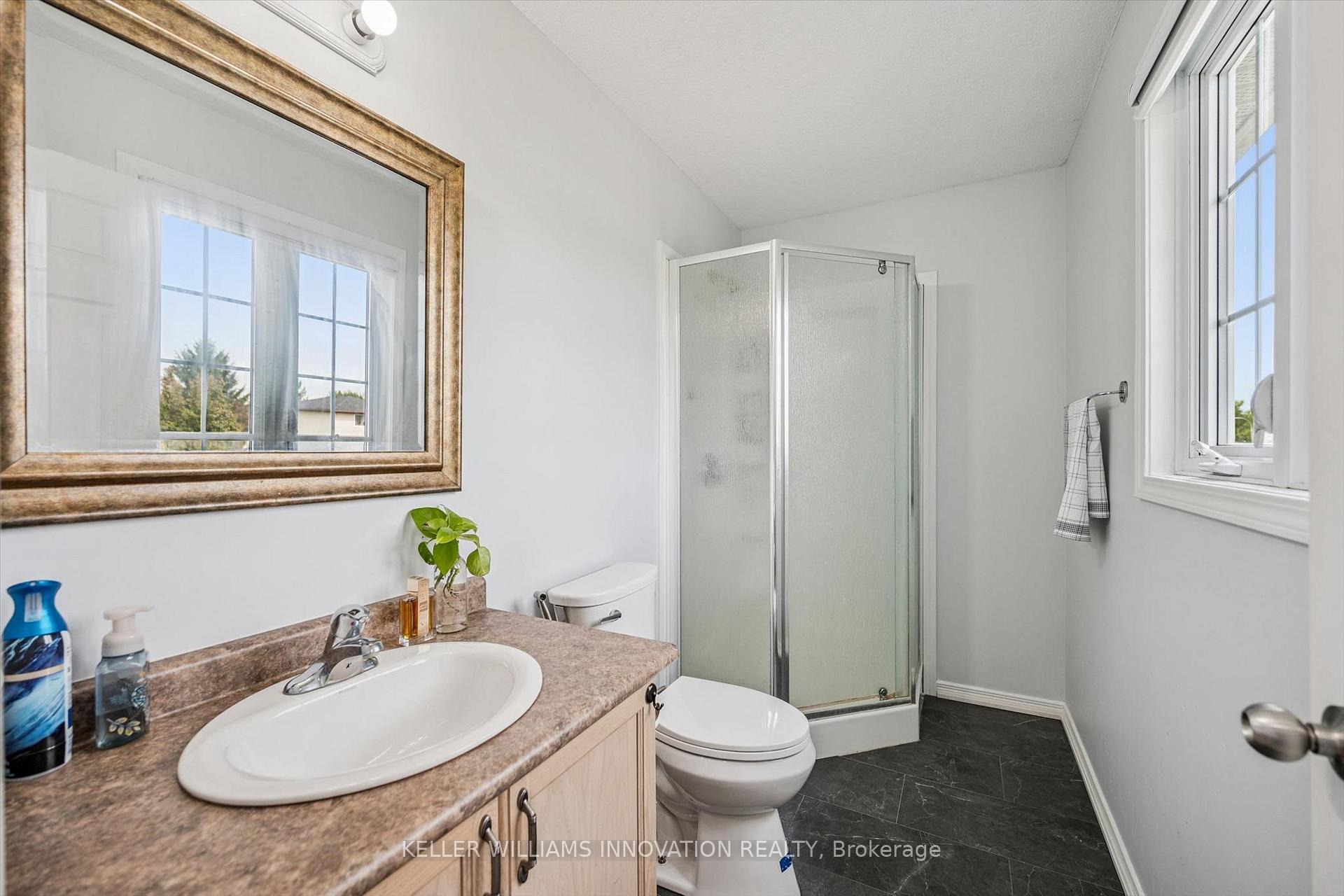 Photo 13 of 81 Windale Crescent, Kitchener, Forest Hill — HOMEH
