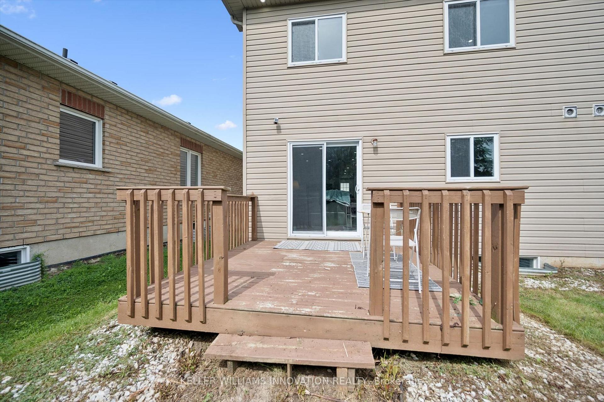 Photo 21 of 81 Windale Crescent, Kitchener, Forest Hill — HOMEH