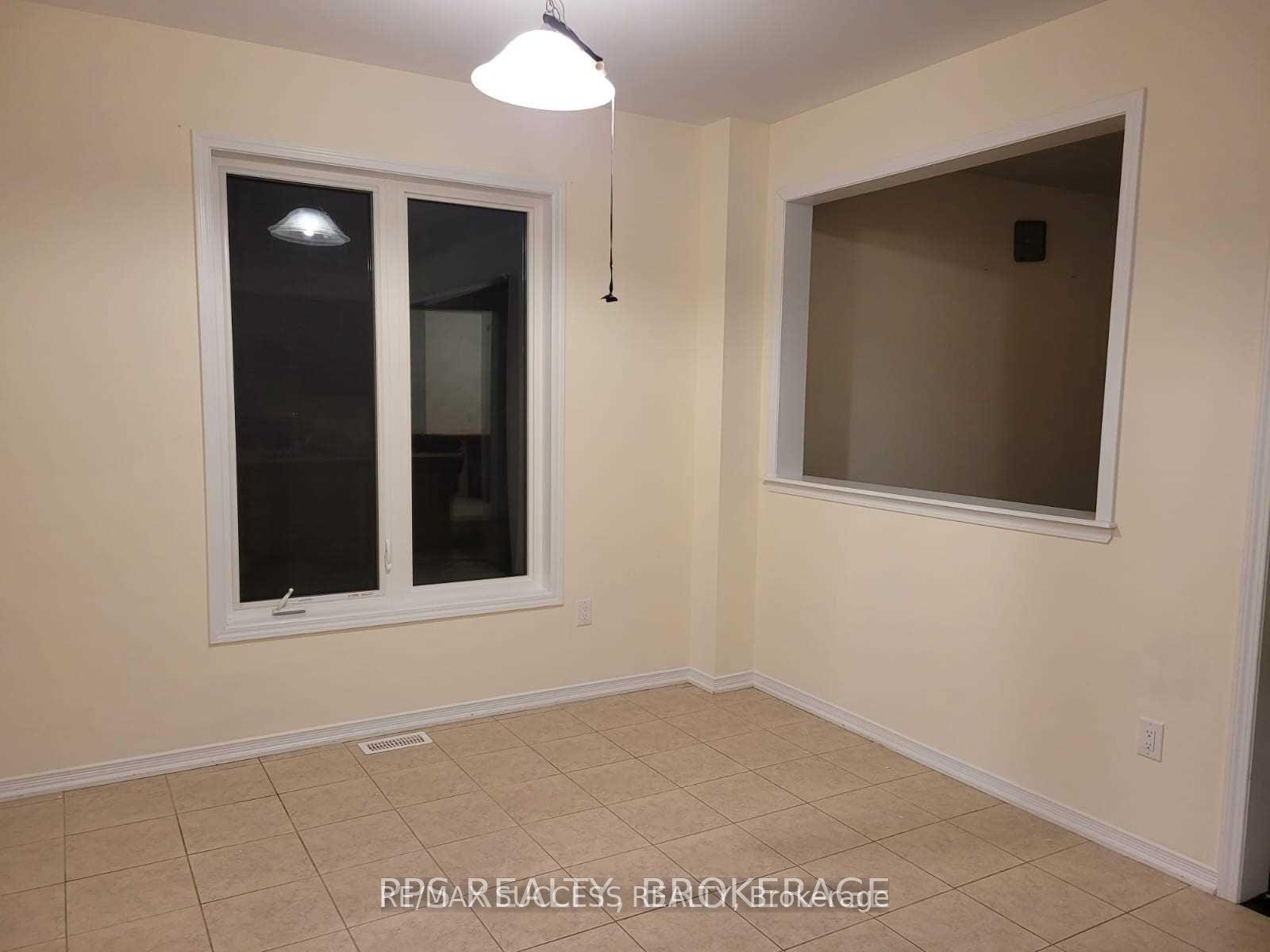 Photo 29 of 7916 Odell Crescent, Niagara Falls, Brown — HOMEH