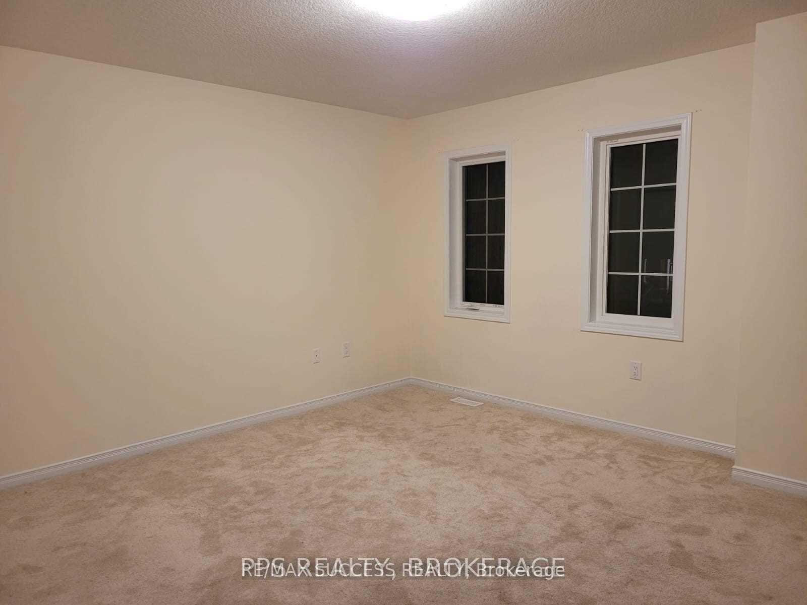 Photo 34 of 7916 Odell Crescent, Niagara Falls, Brown — HOMEH