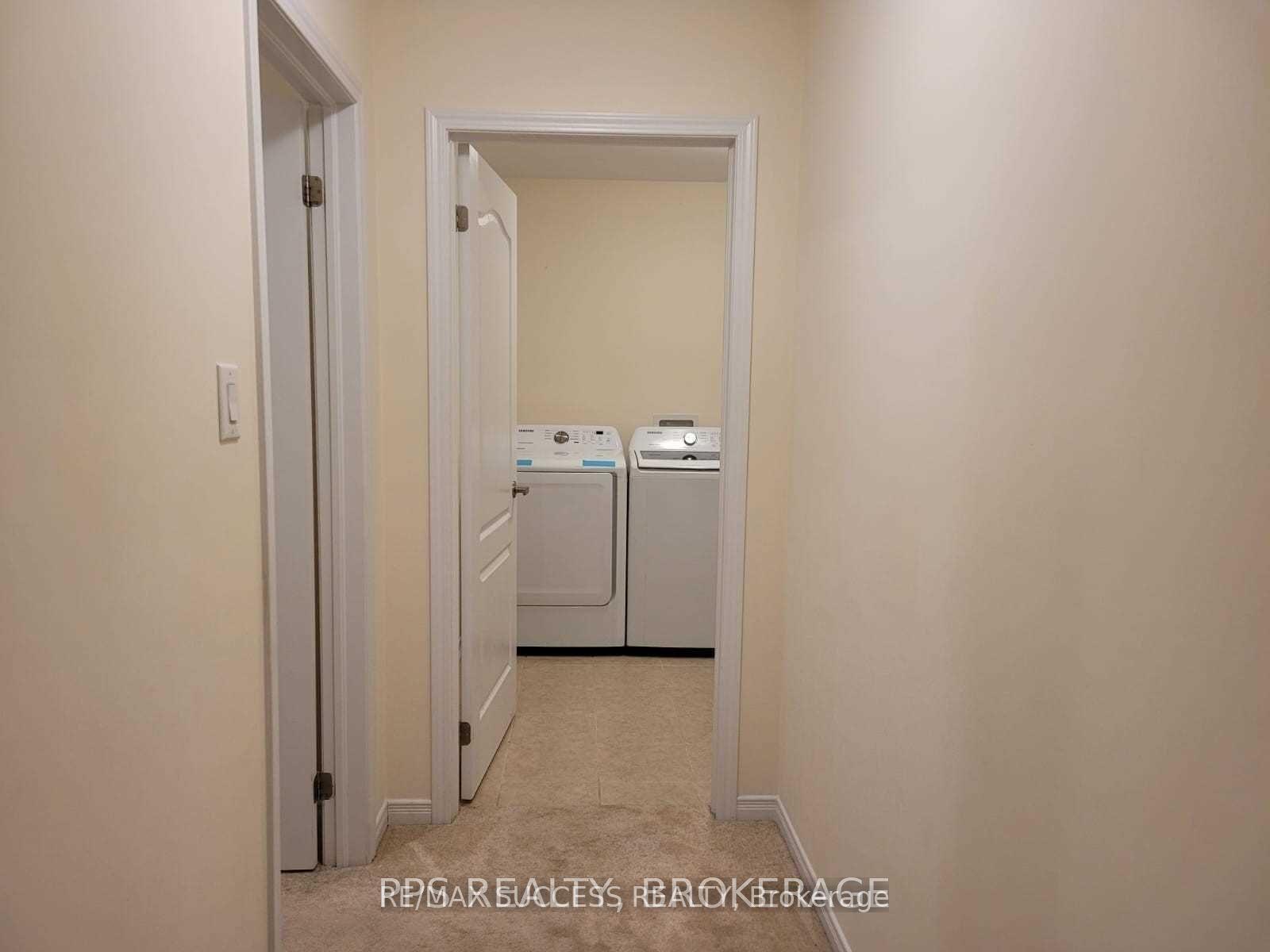 Photo 37 of 7916 Odell Crescent, Niagara Falls, Brown — HOMEH