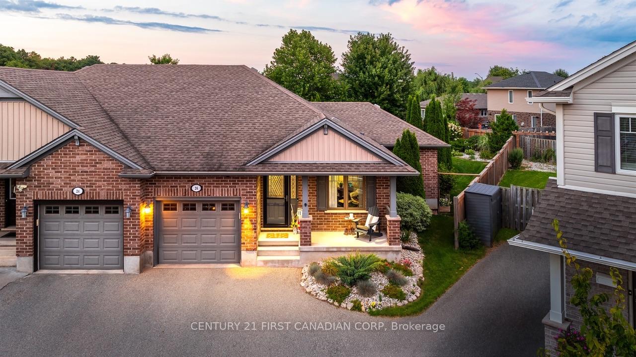 Photo 2 of 26 Cardinal Court, St. Thomas — HOMEH