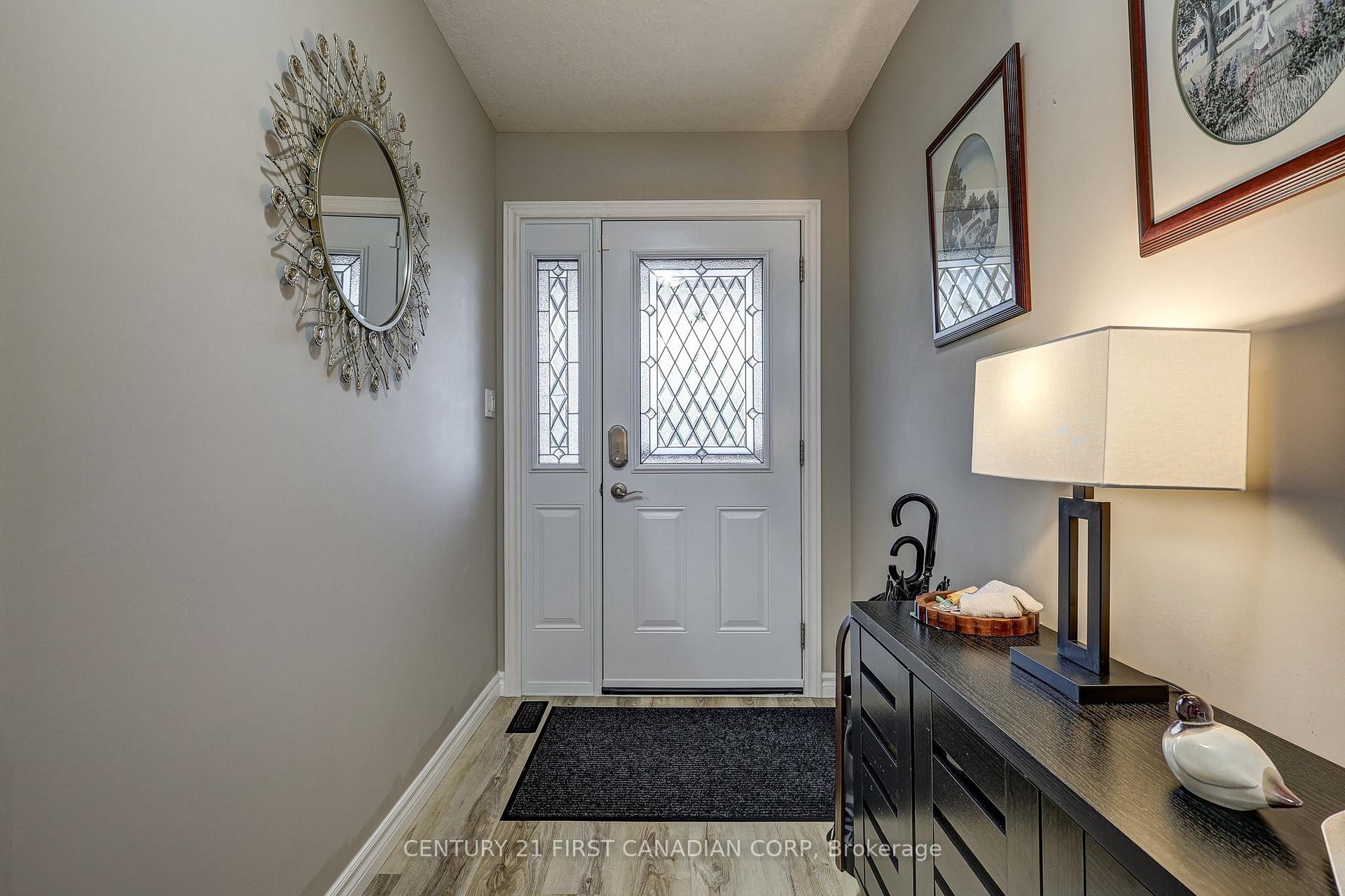 Photo 15 of 26 Cardinal Court, St. Thomas — HOMEH