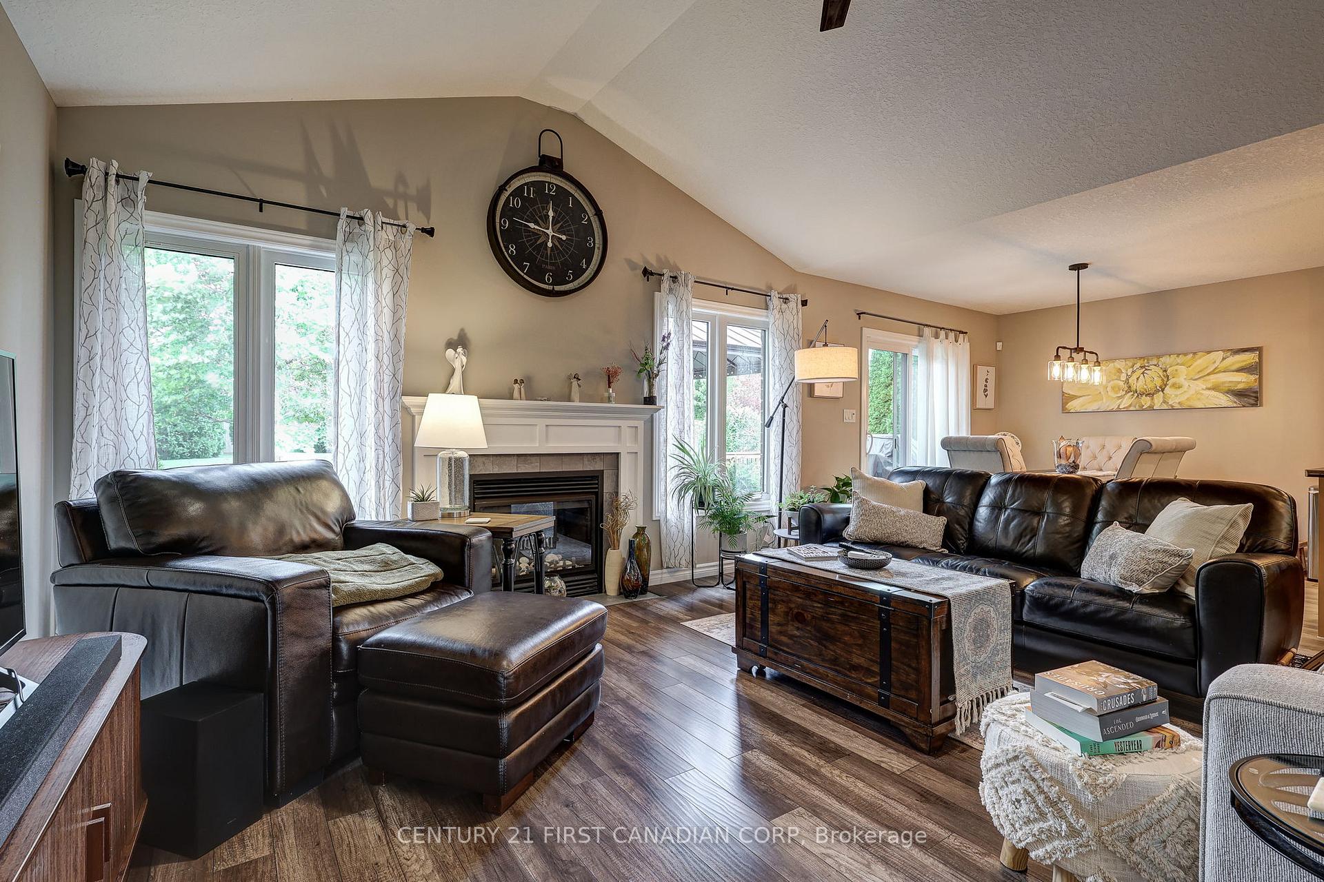 Photo 26 of 26 Cardinal Court, St. Thomas — HOMEH