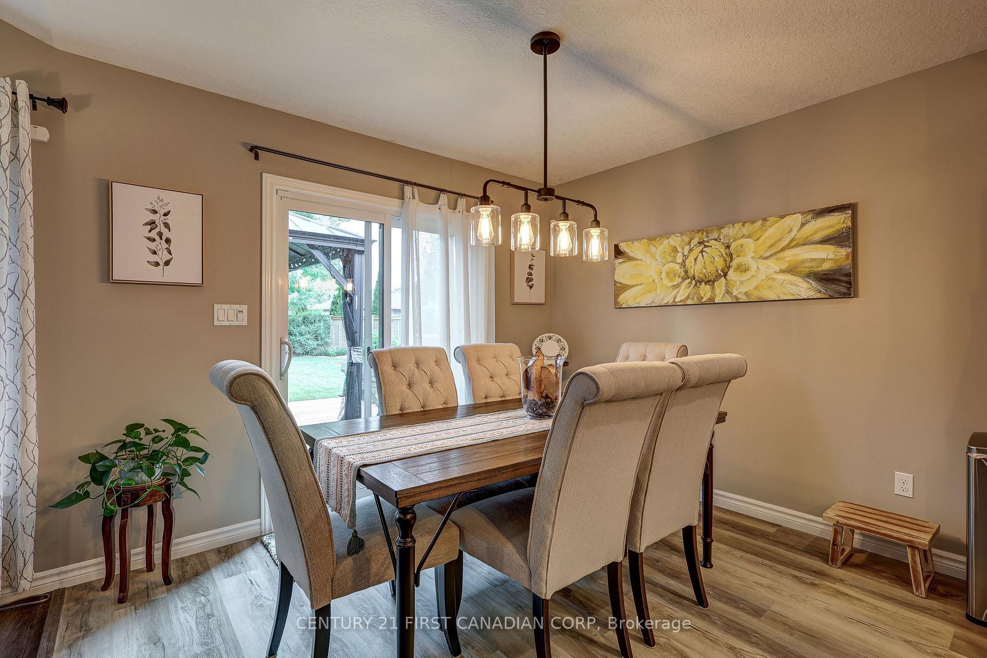 Photo 31 of 26 Cardinal Court, St. Thomas — HOMEH