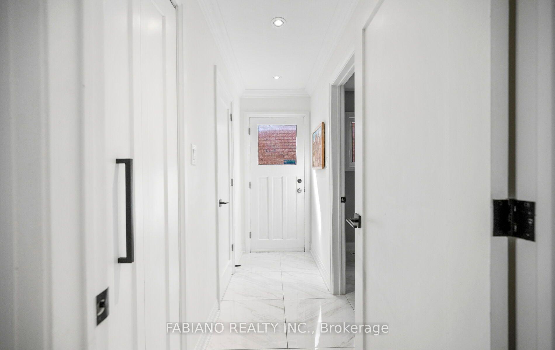 Photo 19 of 29 Diamond Street, Vaughan, West Woodbridge — HOMEH