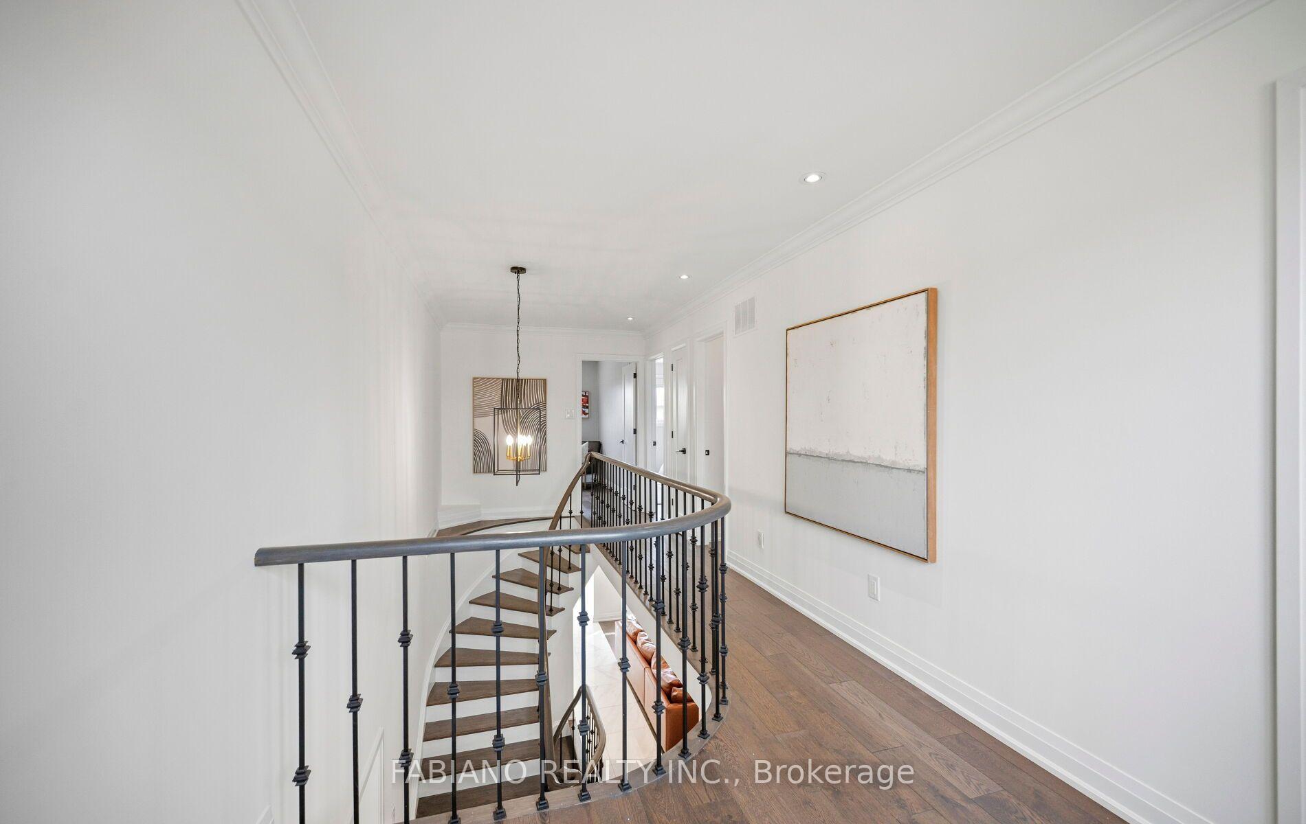 Photo 21 of 29 Diamond Street, Vaughan, West Woodbridge — HOMEH