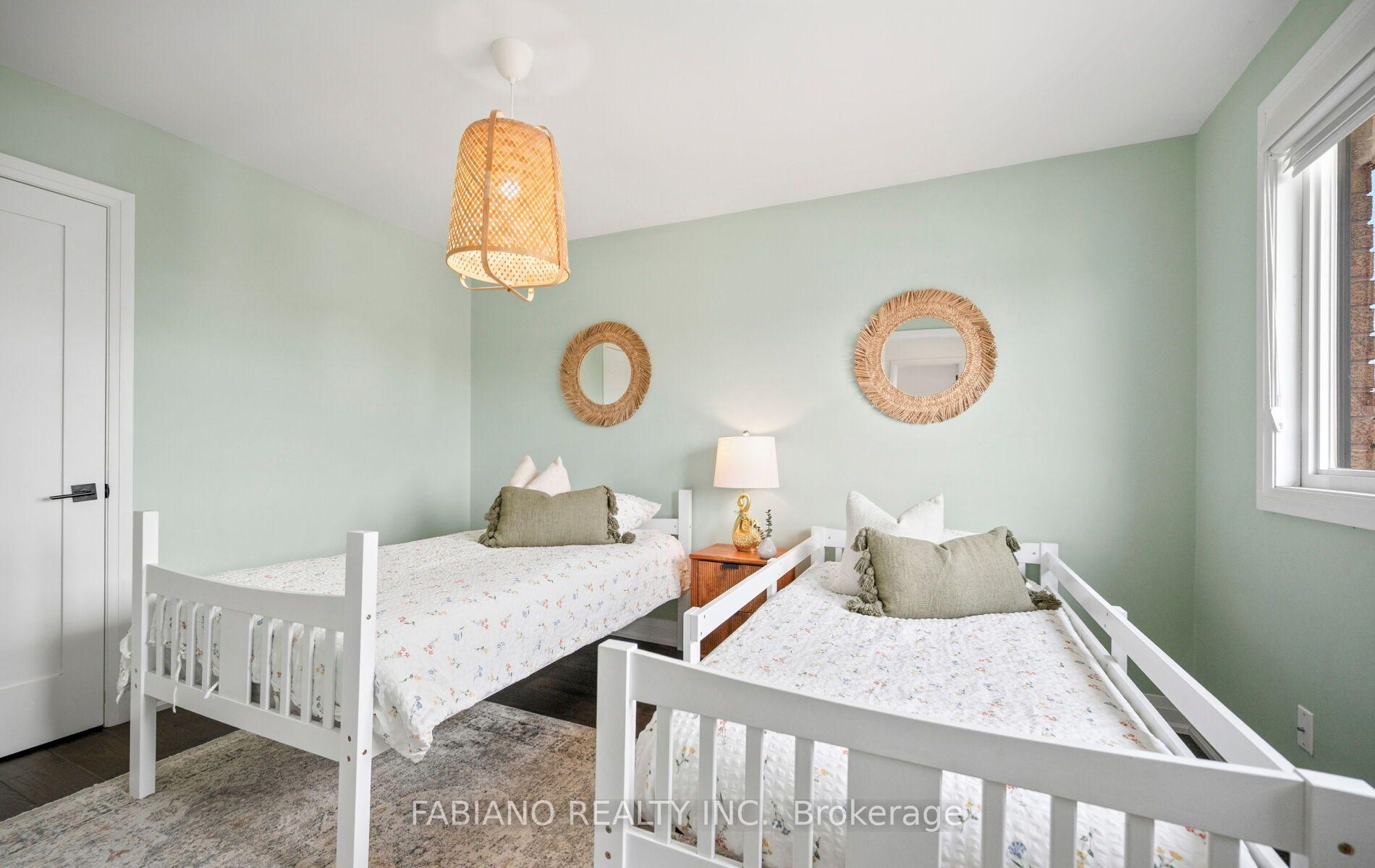 Photo 27 of 29 Diamond Street, Vaughan, West Woodbridge — HOMEH