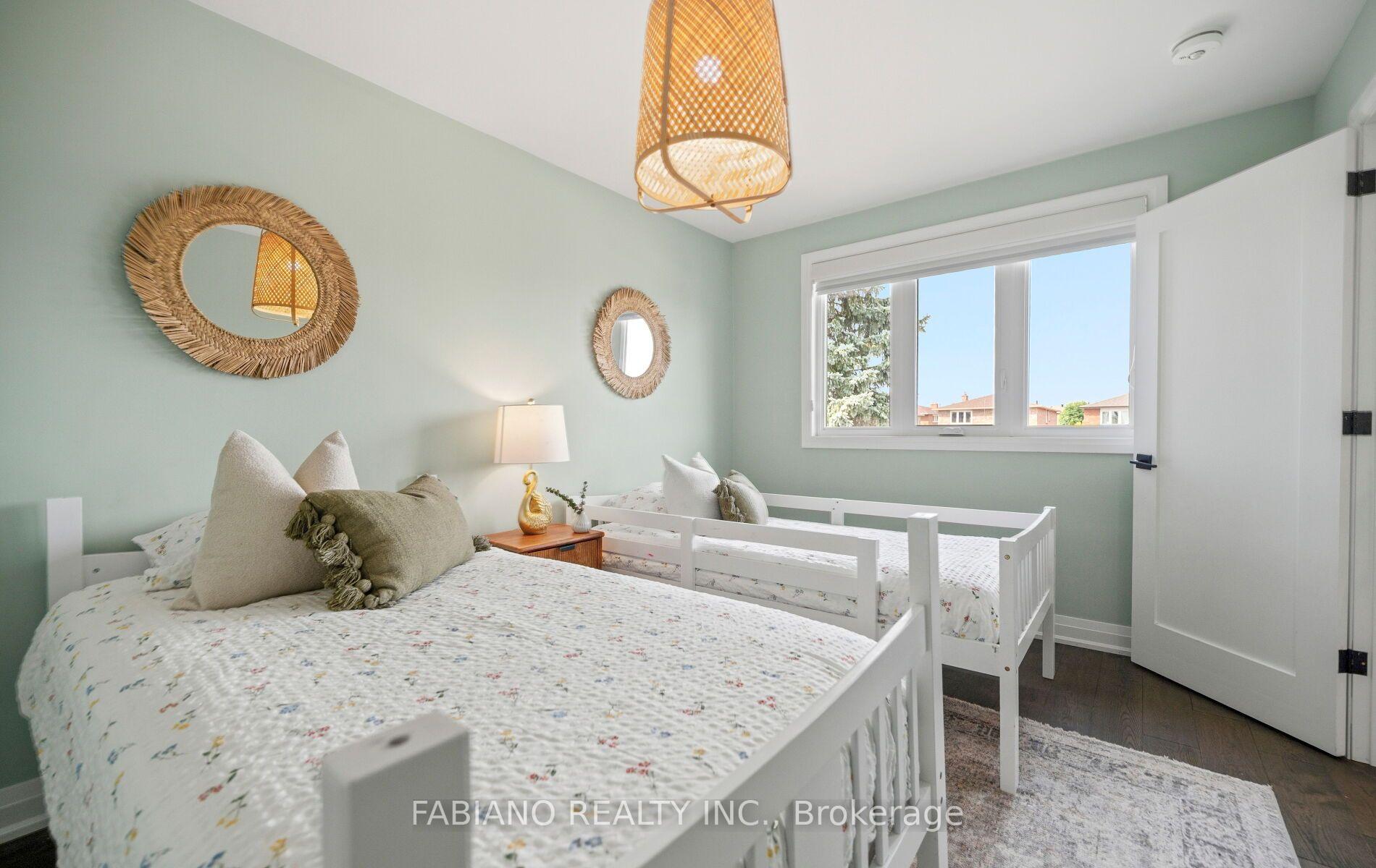 Photo 28 of 29 Diamond Street, Vaughan, West Woodbridge — HOMEH