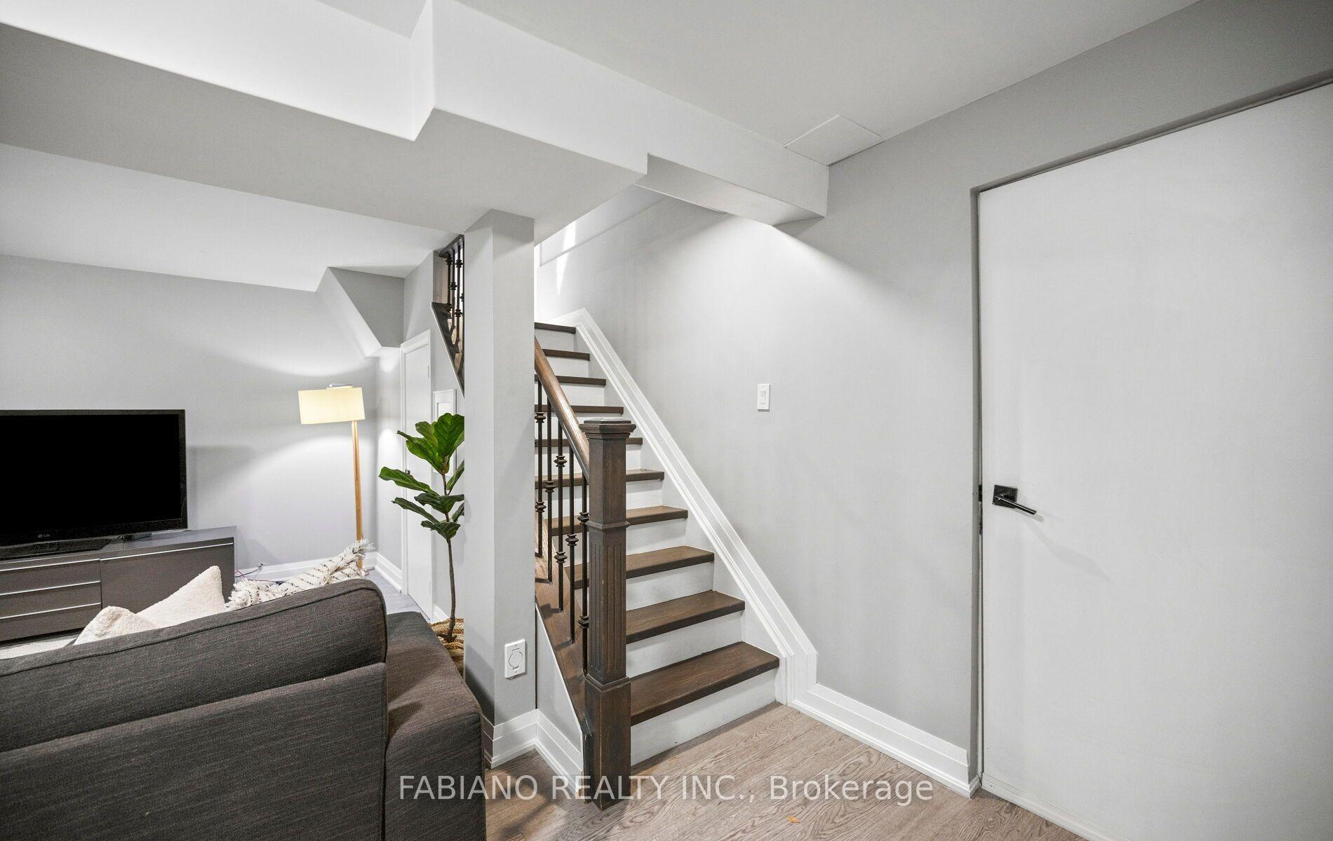 Photo 41 of 29 Diamond Street, Vaughan, West Woodbridge — HOMEH