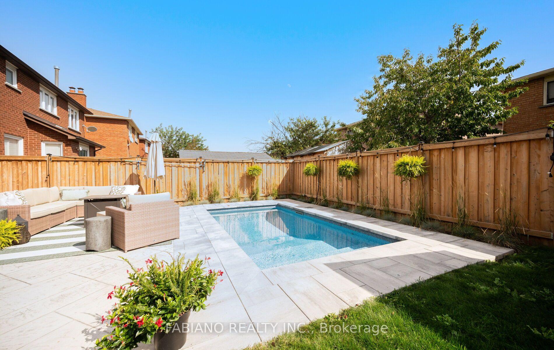 Photo 42 of 29 Diamond Street, Vaughan, West Woodbridge — HOMEH