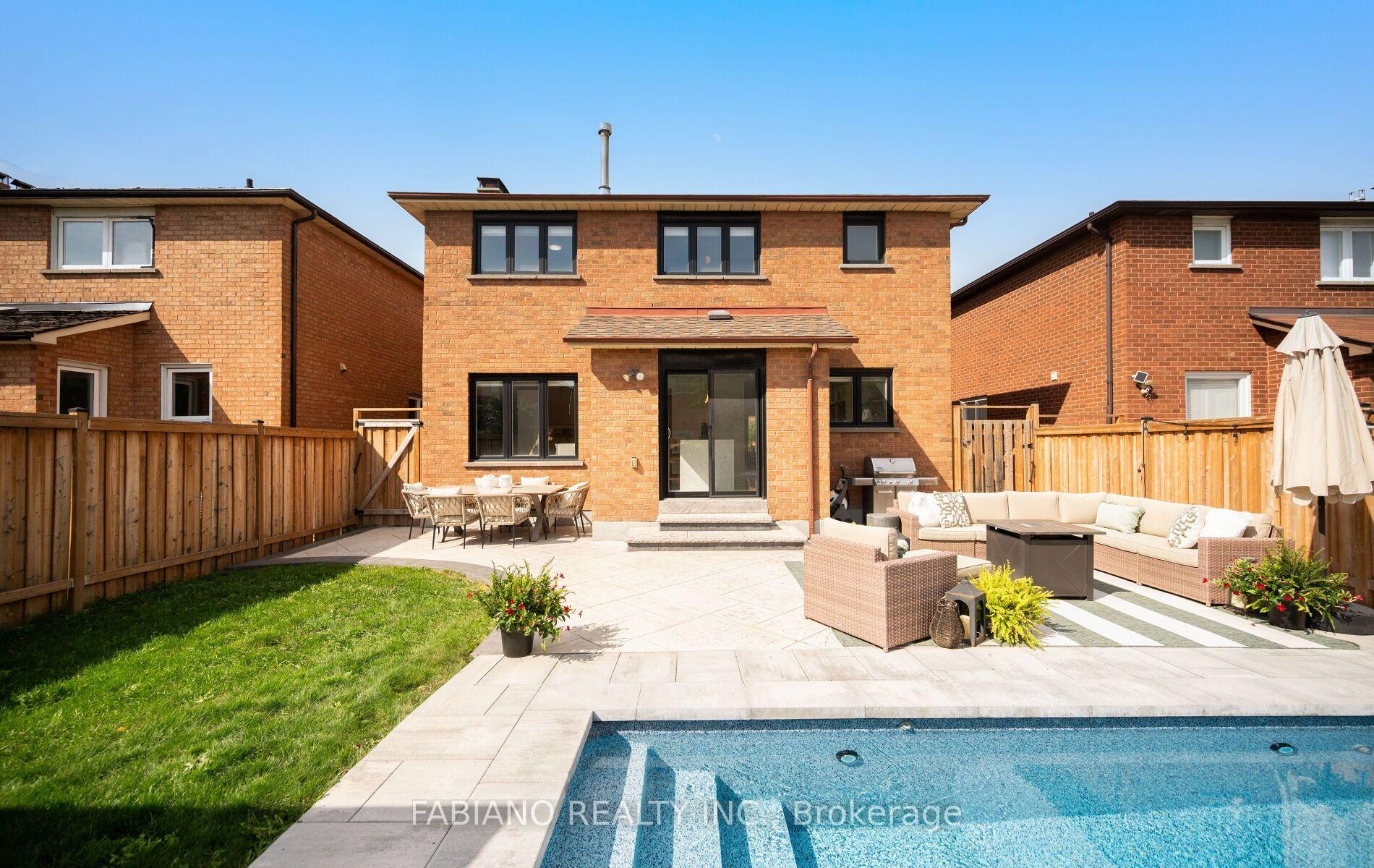 Photo 45 of 29 Diamond Street, Vaughan, West Woodbridge — HOMEH