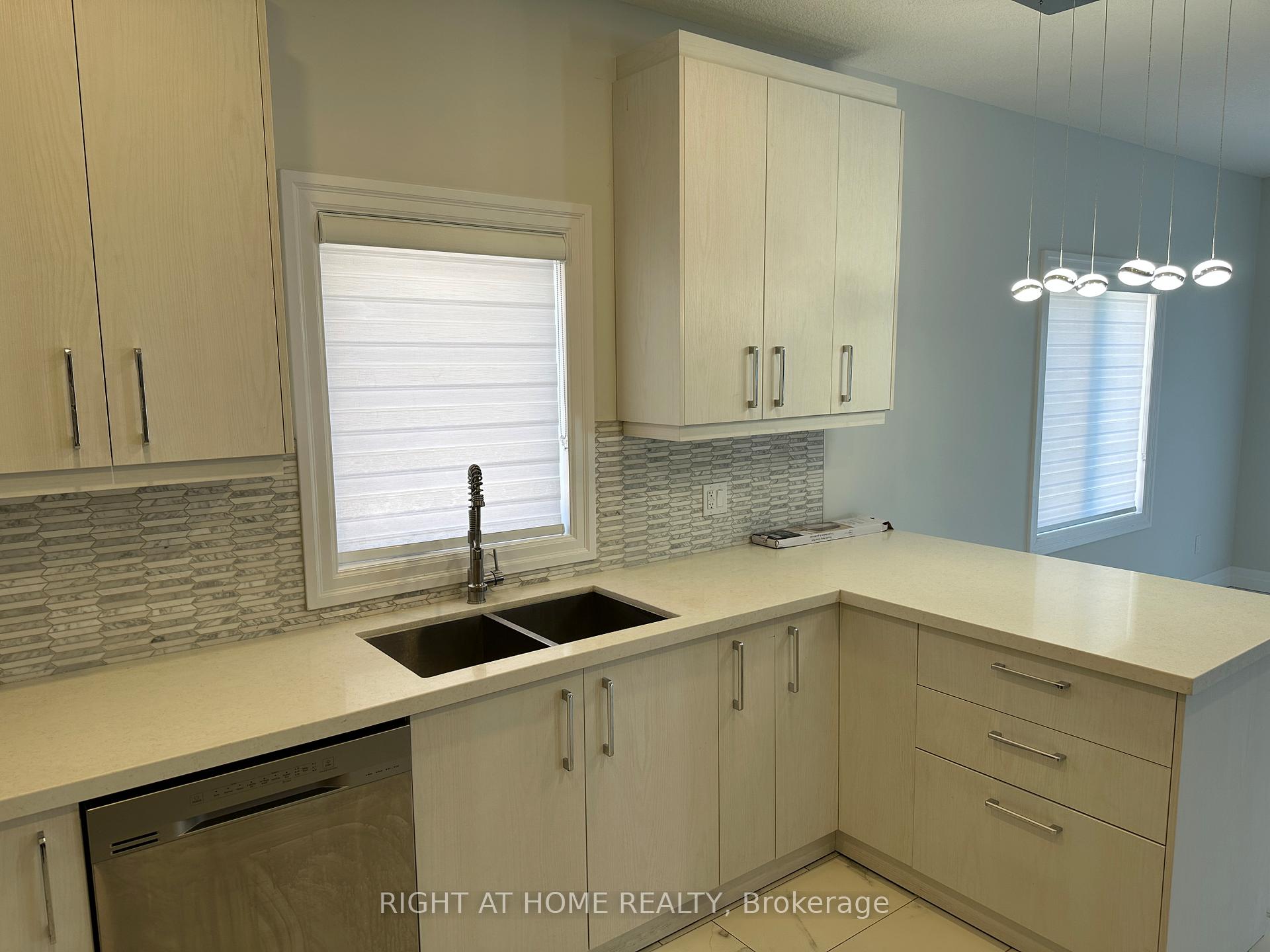 Photo 19 of 2967 Petty Road, London, South W — HOMEH