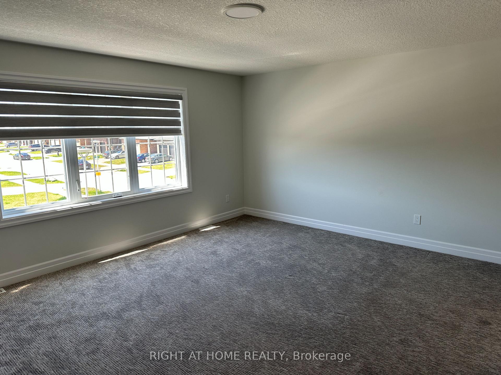 Photo 23 of 2967 Petty Road, London, South W — HOMEH