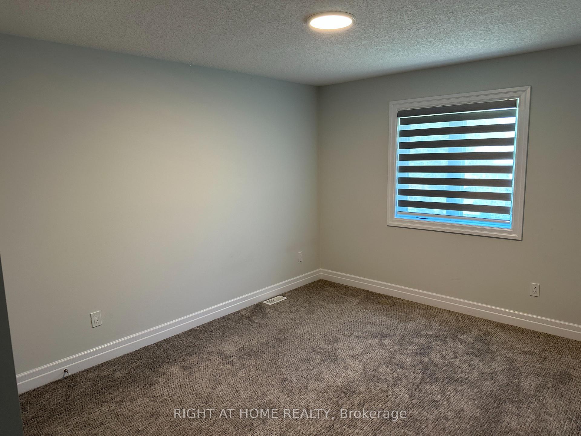 Photo 26 of 2967 Petty Road, London, South W — HOMEH