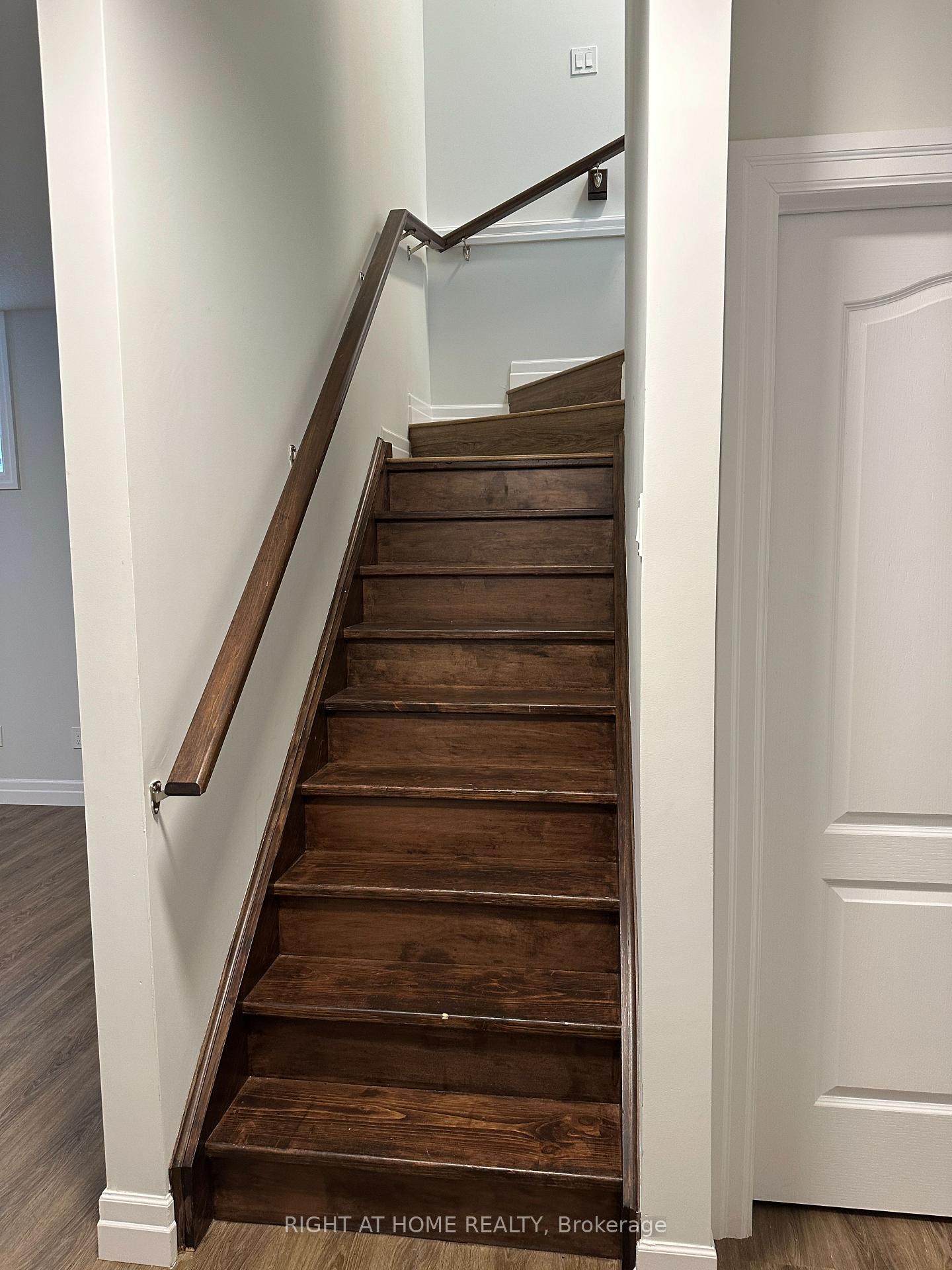 Photo 33 of 2967 Petty Road, London, South W — HOMEH