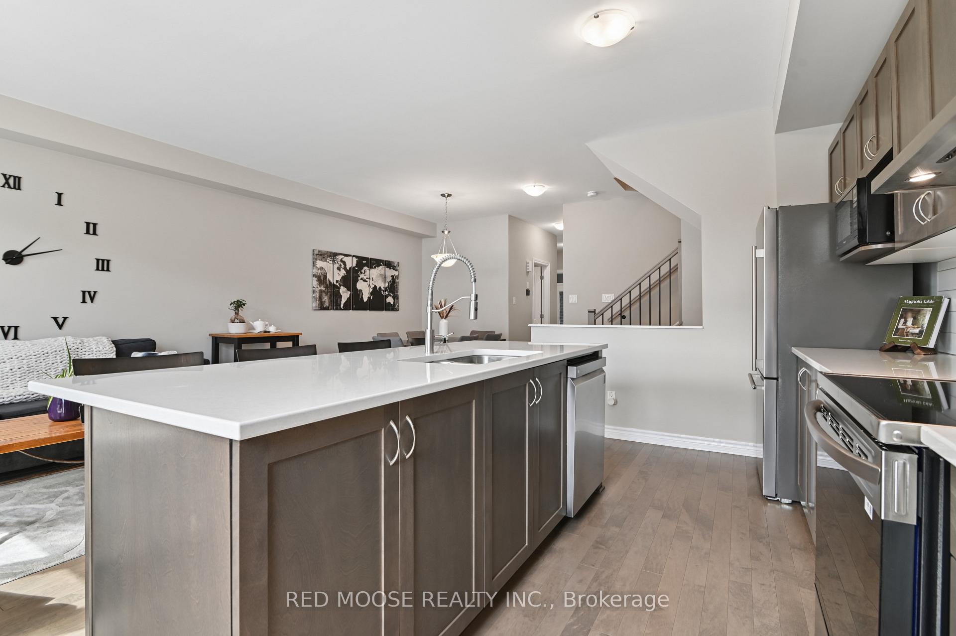 Photo 13 of 373 Mountain Sorrel Way, Ottawa, Avalon West — HOMEH