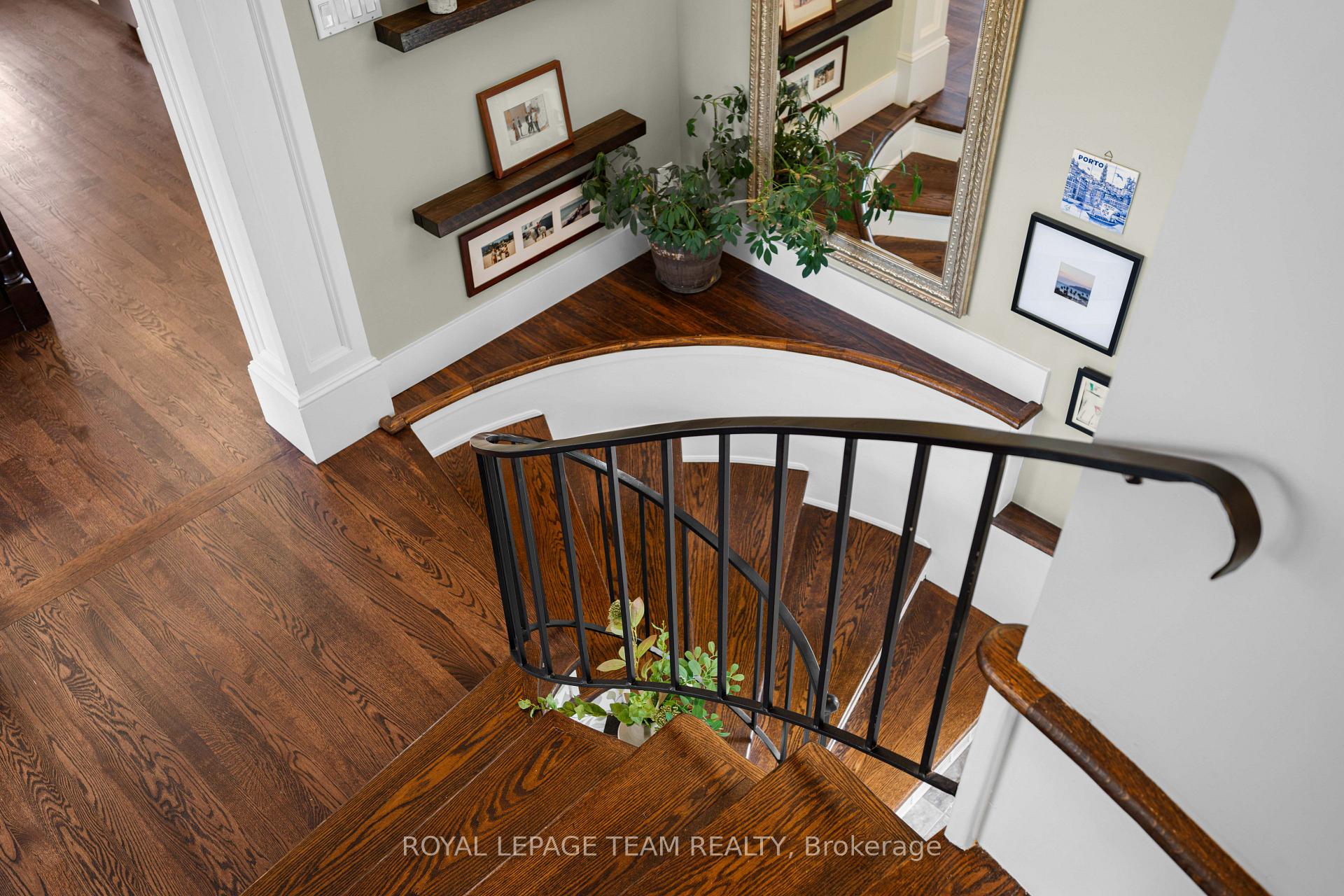 Photo 16 of 2 Lockview Road, Ottawa, Manotick Village & Manotick Estates — HOMEH