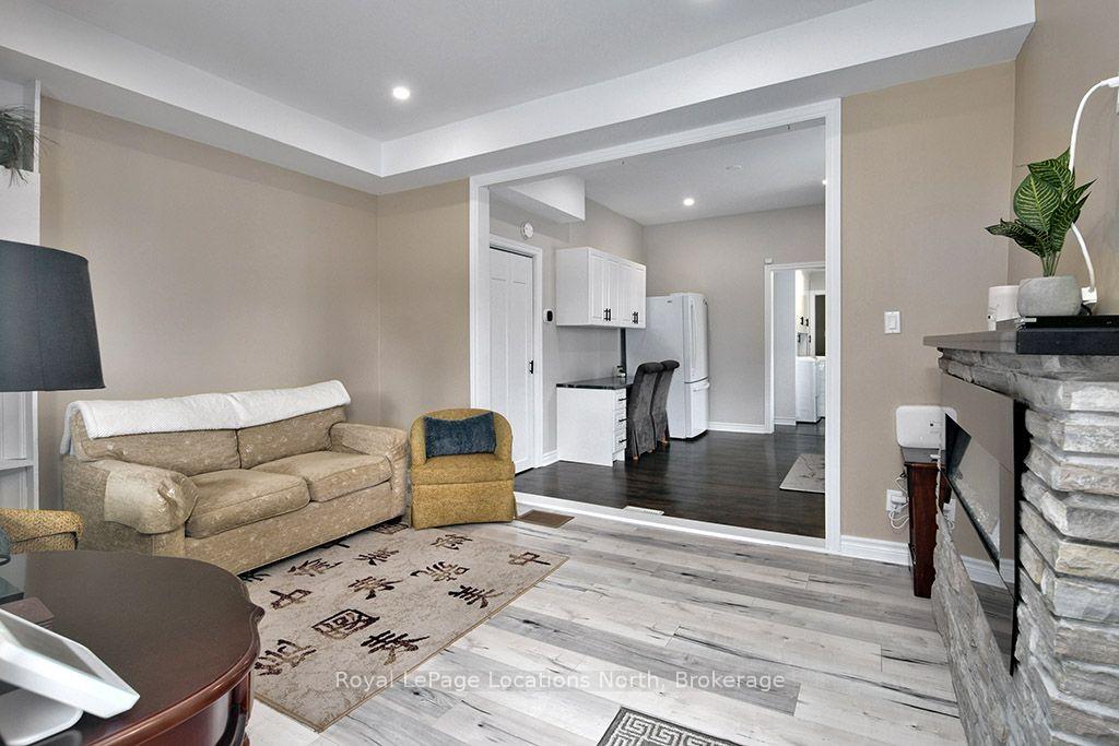 Photo 4 of 321 Second Street, Collingwood — HOMEH