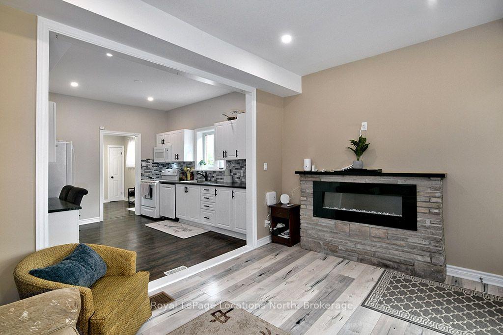 Photo 5 of 321 Second Street, Collingwood — HOMEH