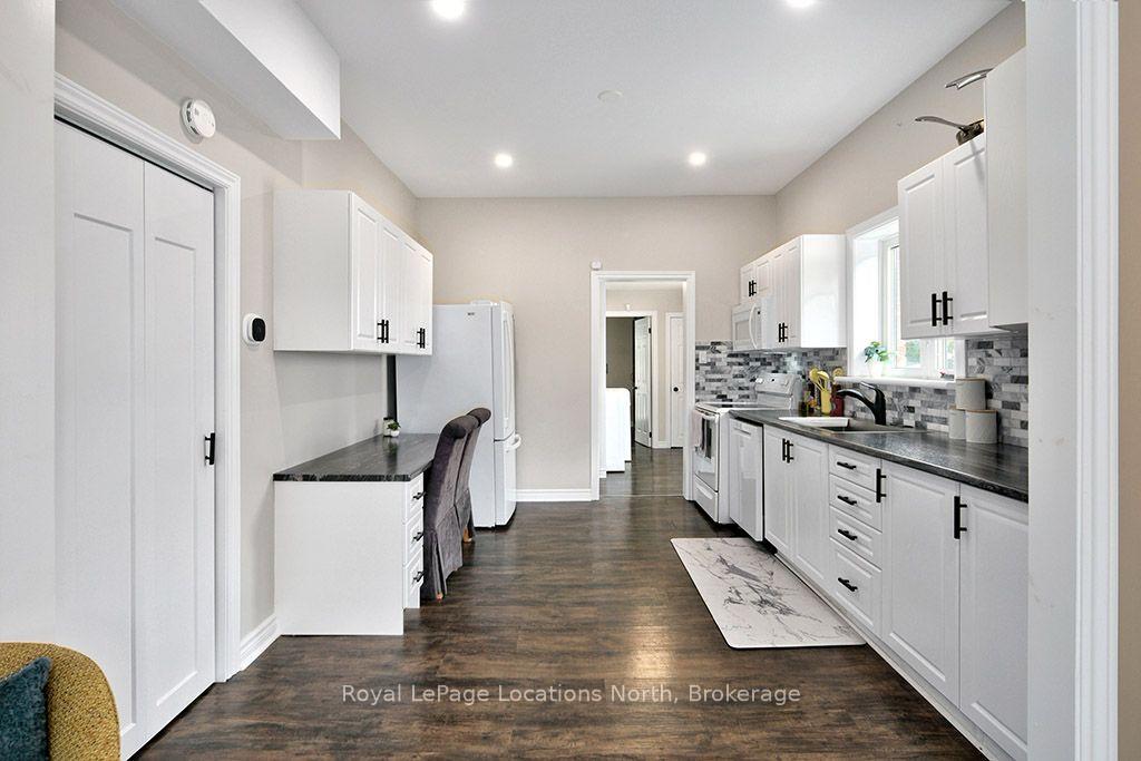 Photo 6 of 321 Second Street, Collingwood — HOMEH