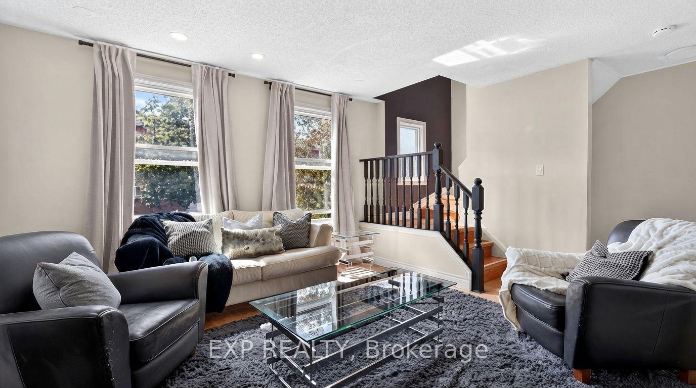 Photo 5 of 1255 Upper Gage Avenue, Hamilton, Randall — HOMEH