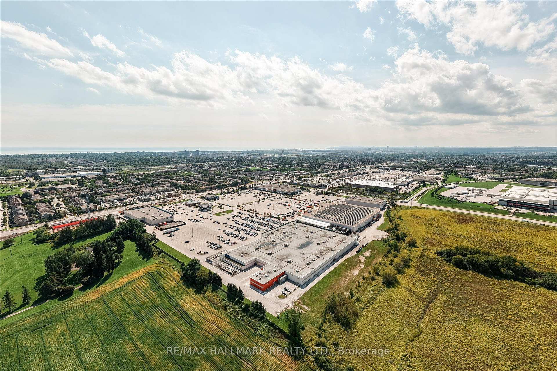 Photo 45 of 72 Tams Drive, Ajax, Central East — HOMEH
