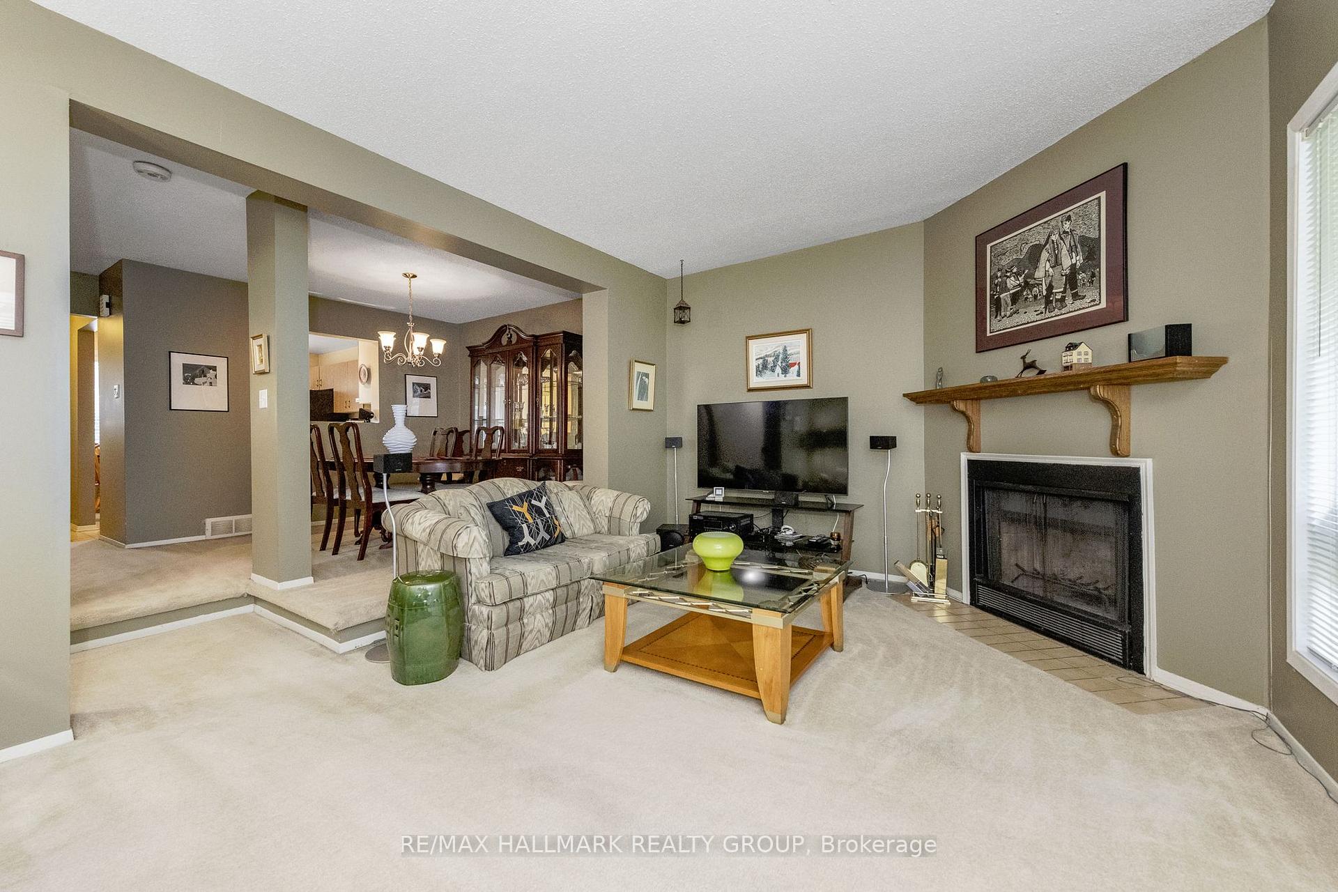 Photo 12 of Unit B, 409 Pickford Drive, Ottawa, Kanata - Katimavik — HOMEH