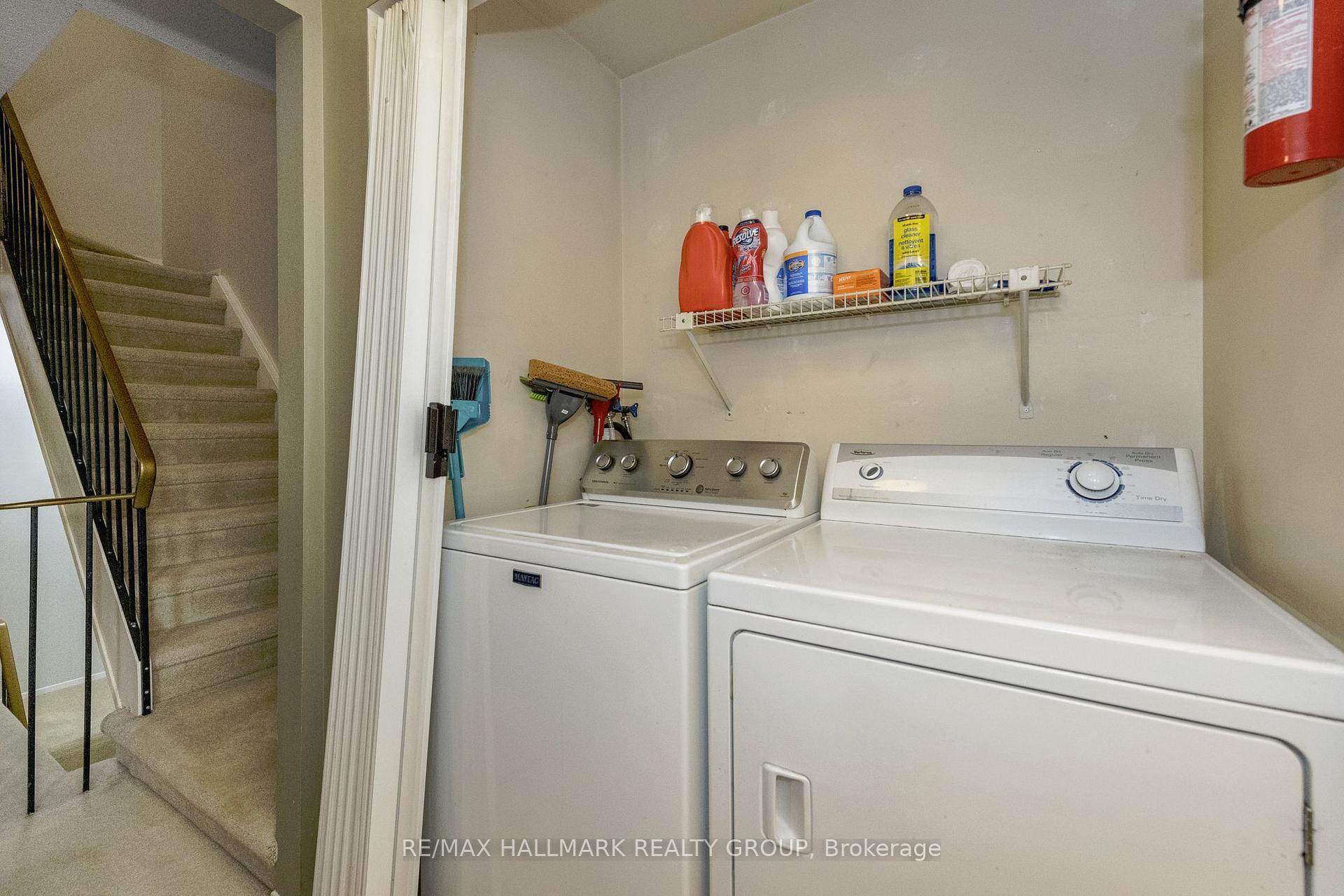 Photo 25 of Unit B, 409 Pickford Drive, Ottawa, Kanata - Katimavik — HOMEH