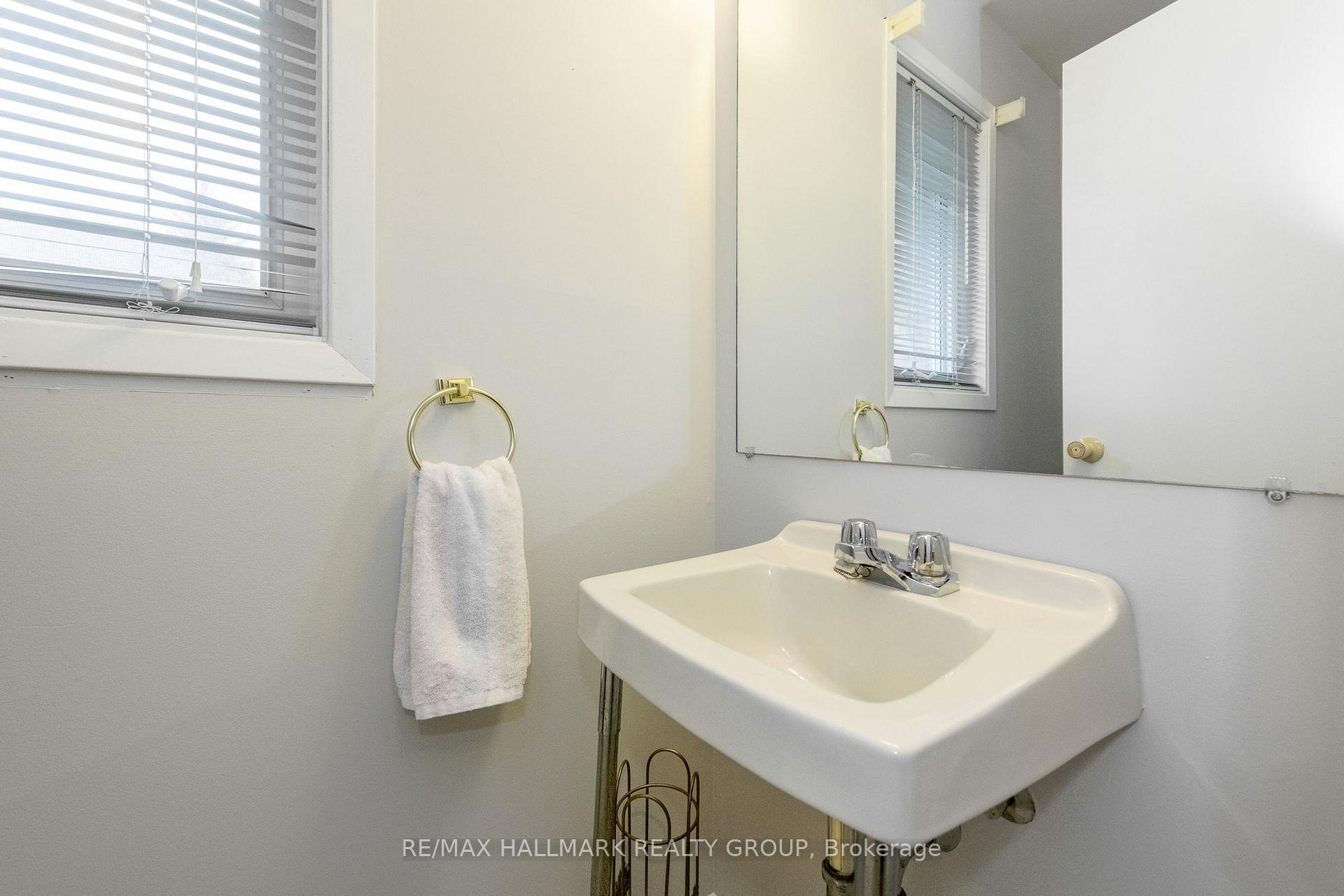 Photo 26 of Unit B, 409 Pickford Drive, Ottawa, Kanata - Katimavik — HOMEH