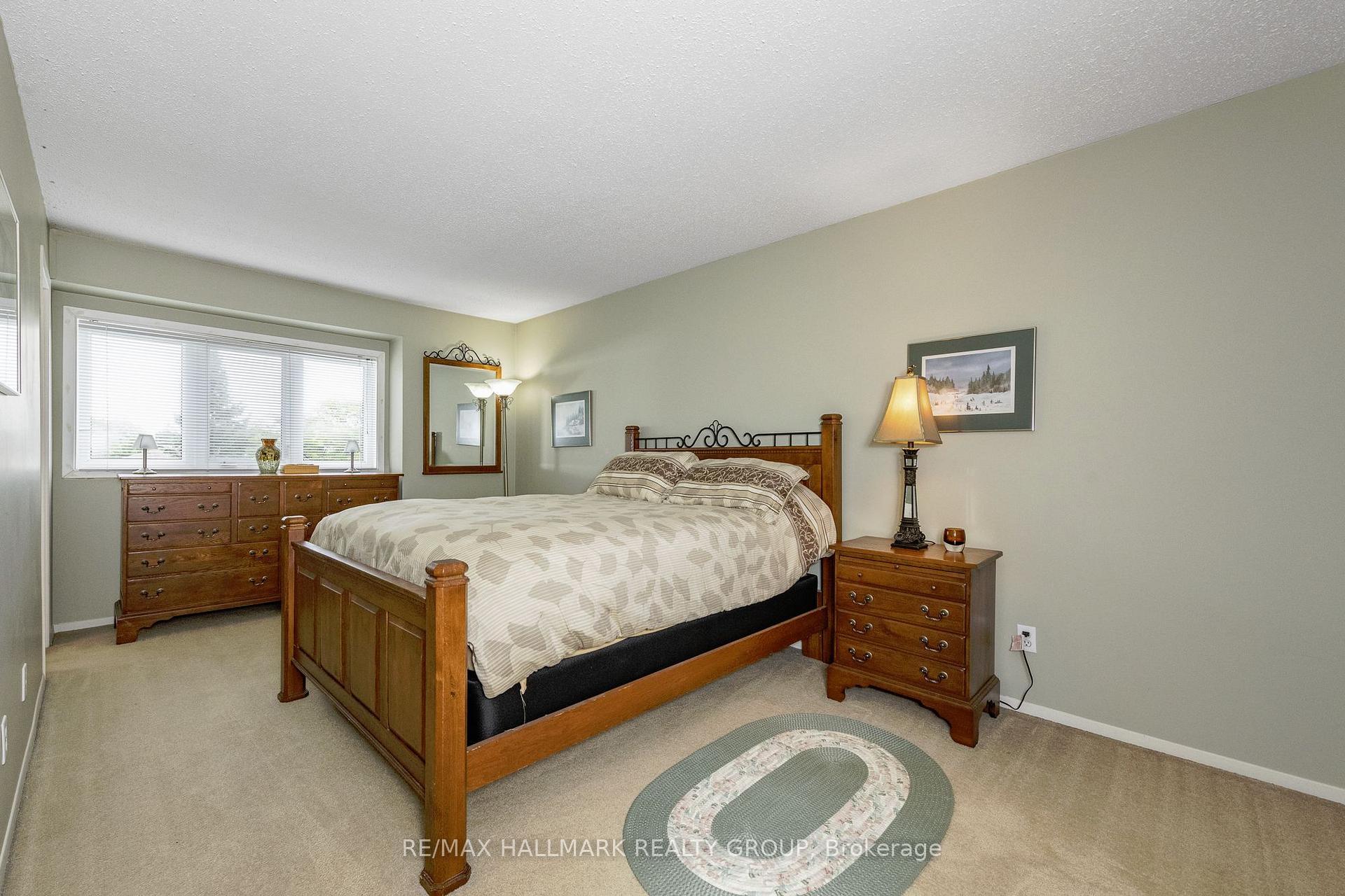 Photo 27 of Unit B, 409 Pickford Drive, Ottawa, Kanata - Katimavik — HOMEH