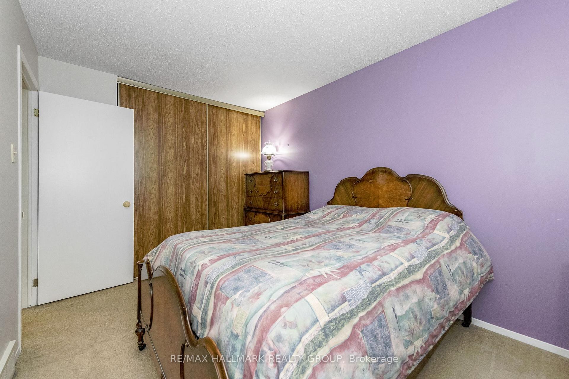 Photo 35 of Unit B, 409 Pickford Drive, Ottawa, Kanata - Katimavik — HOMEH