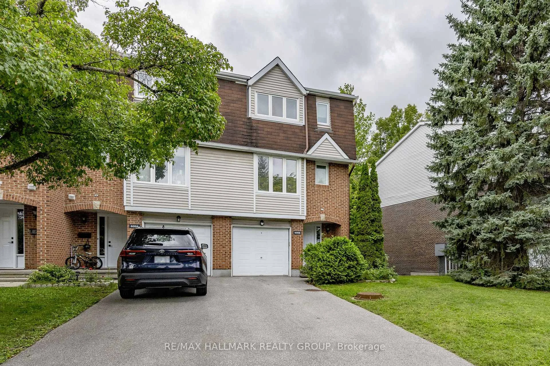 Photo 2 of Unit B, 409 Pickford Drive, Ottawa, Kanata - Katimavik — HOMEH