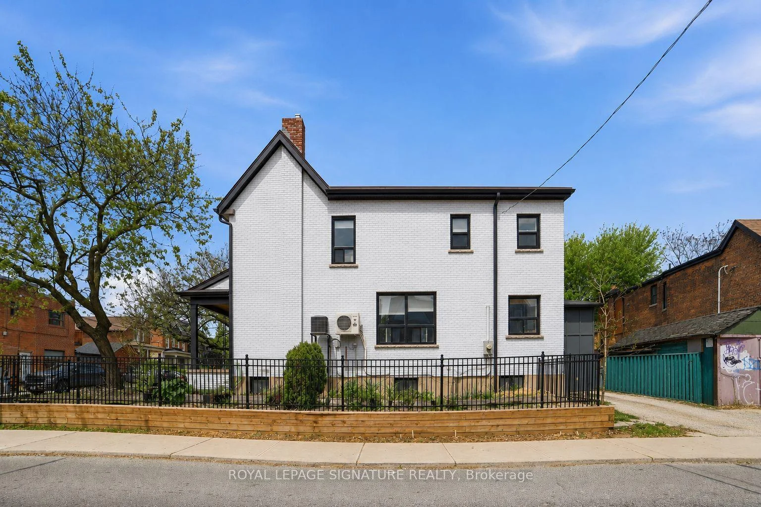 Photo 41 of 151 Campbell Avenue, Toronto, Dovercourt-Wallace Emerson-Junction — HOMEH