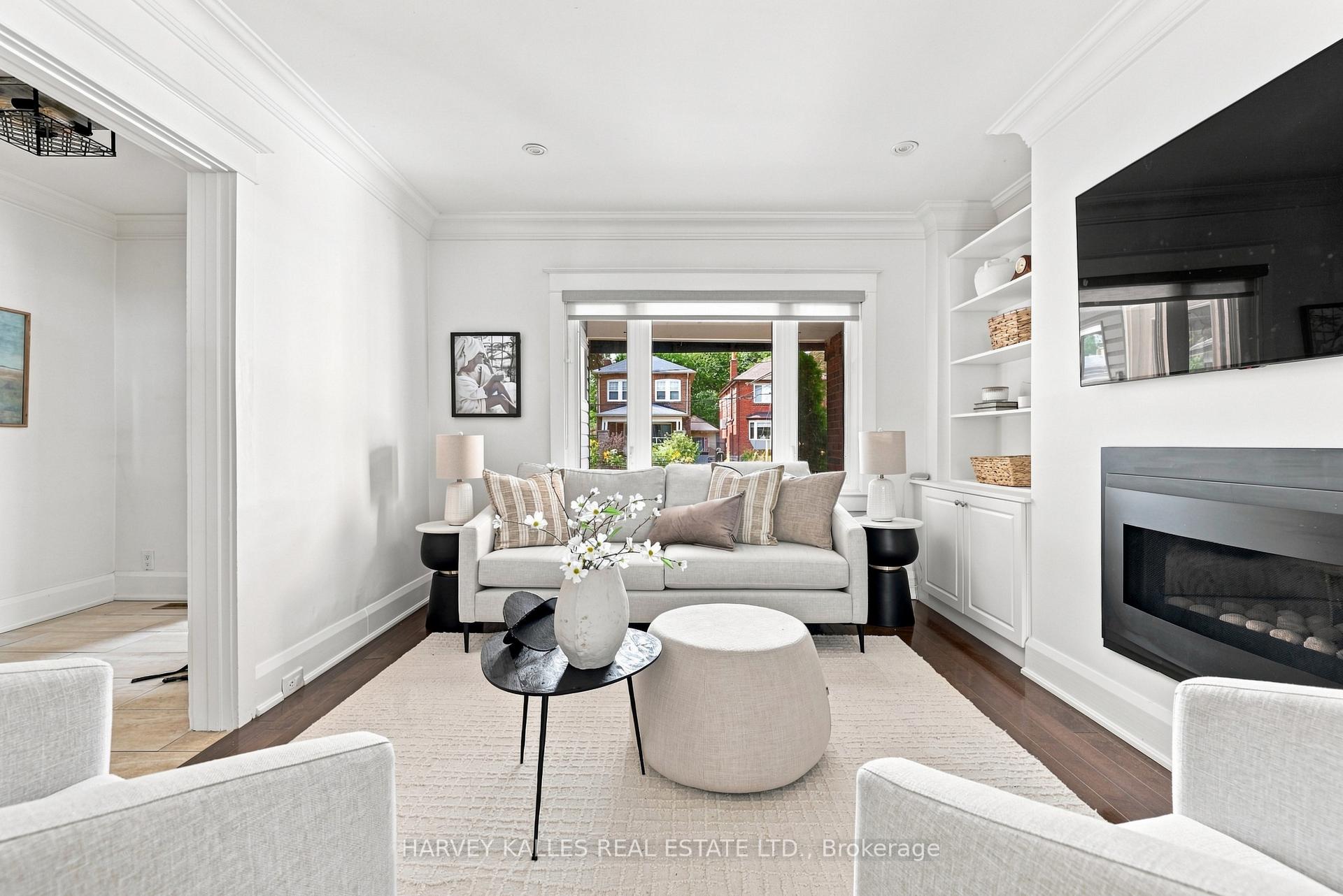 Photo 10 of 143 Forman Avenue, Toronto, Mount Pleasant East — HOMEH