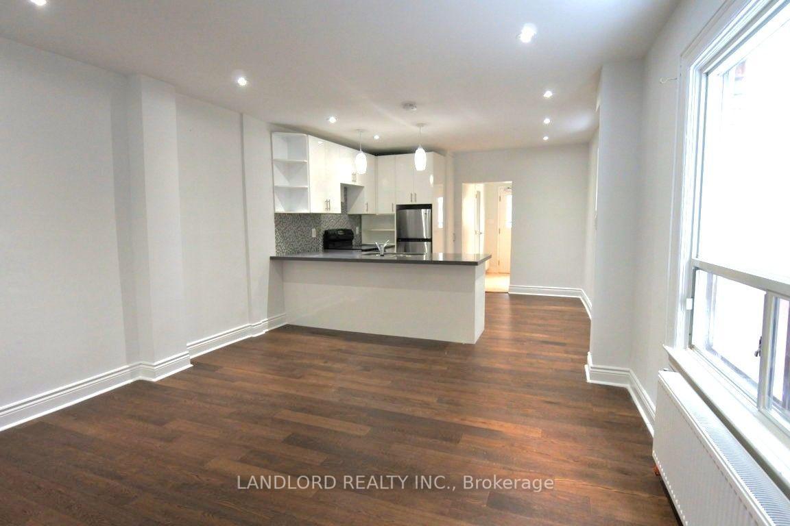Photo 1 of Unit Main, 22 Rusholme Park Crescent, Toronto, Little Portugal — HOMEH