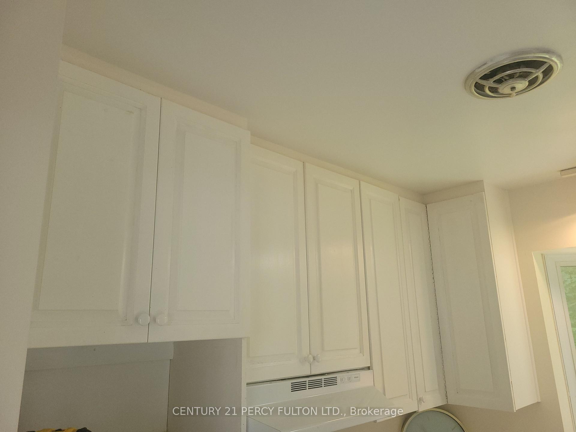 Photo 6 of 71 Grace Street, Scarborough, Eglinton East — HOMEH