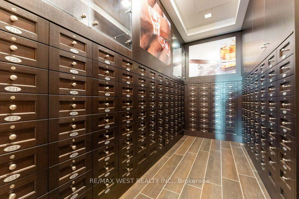 Photo 19 of Unit 3206, 20 Shore Breeze Drive, Etobicoke, Mimico — HOMEH