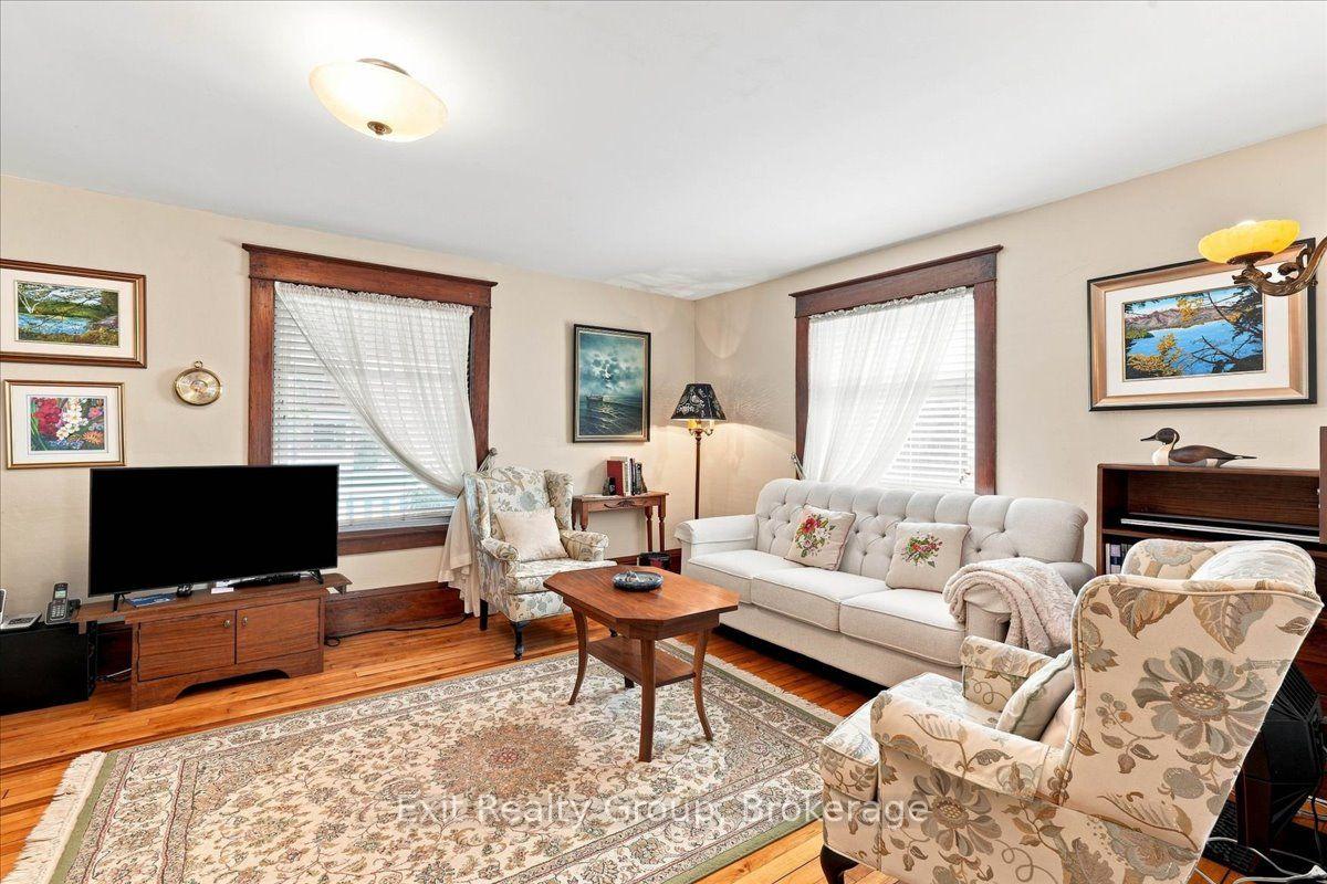 Photo 8 of 28 Lorne Avenue, Quinte West, Trenton Ward — HOMEH