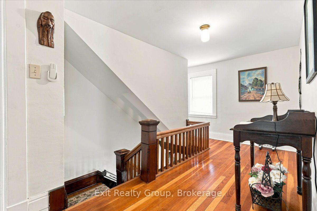 Photo 33 of 28 Lorne Avenue, Quinte West, Trenton Ward — HOMEH