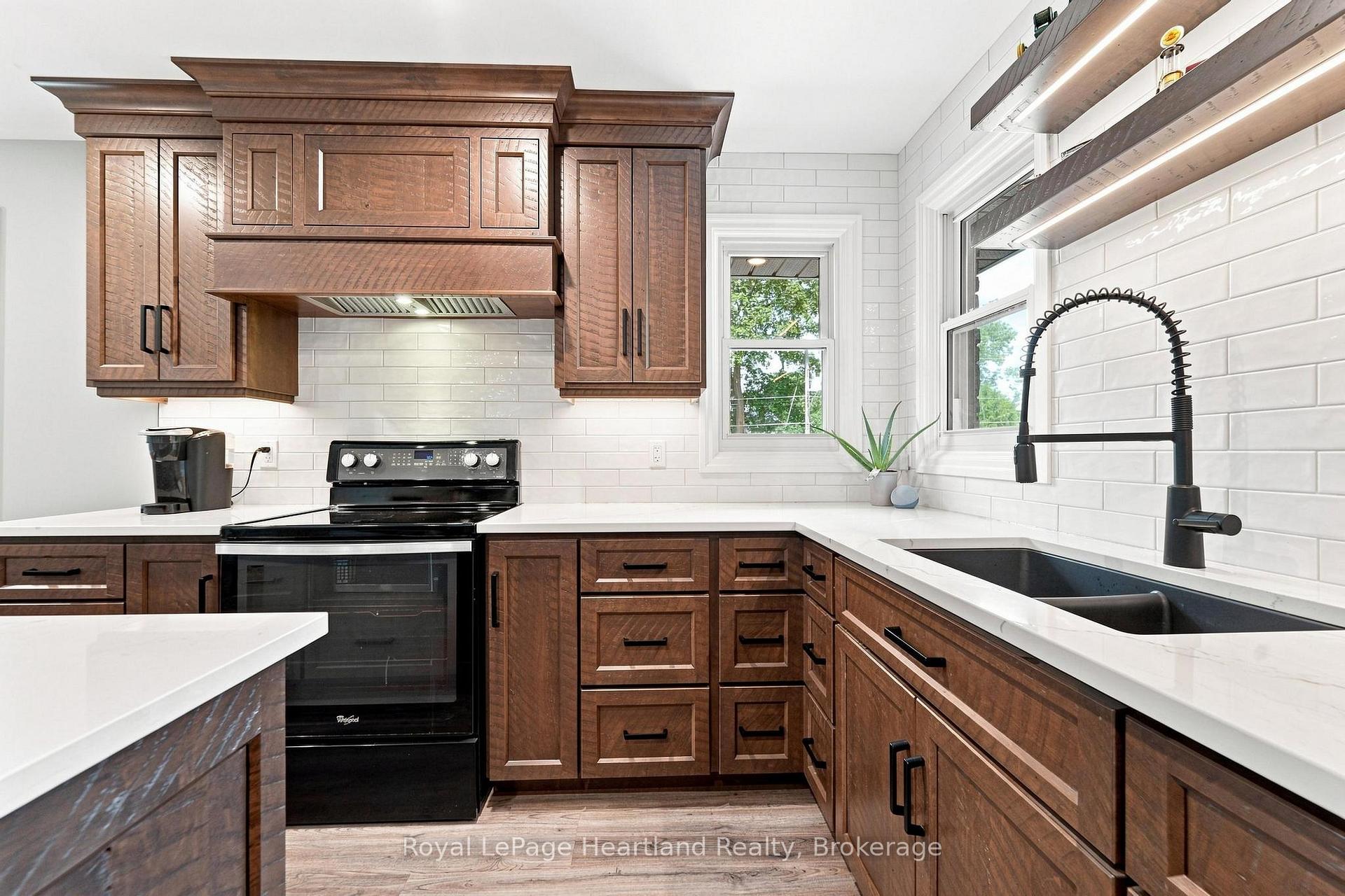 Photo 7 of 3042 Albert Street, Howick — HOMEH