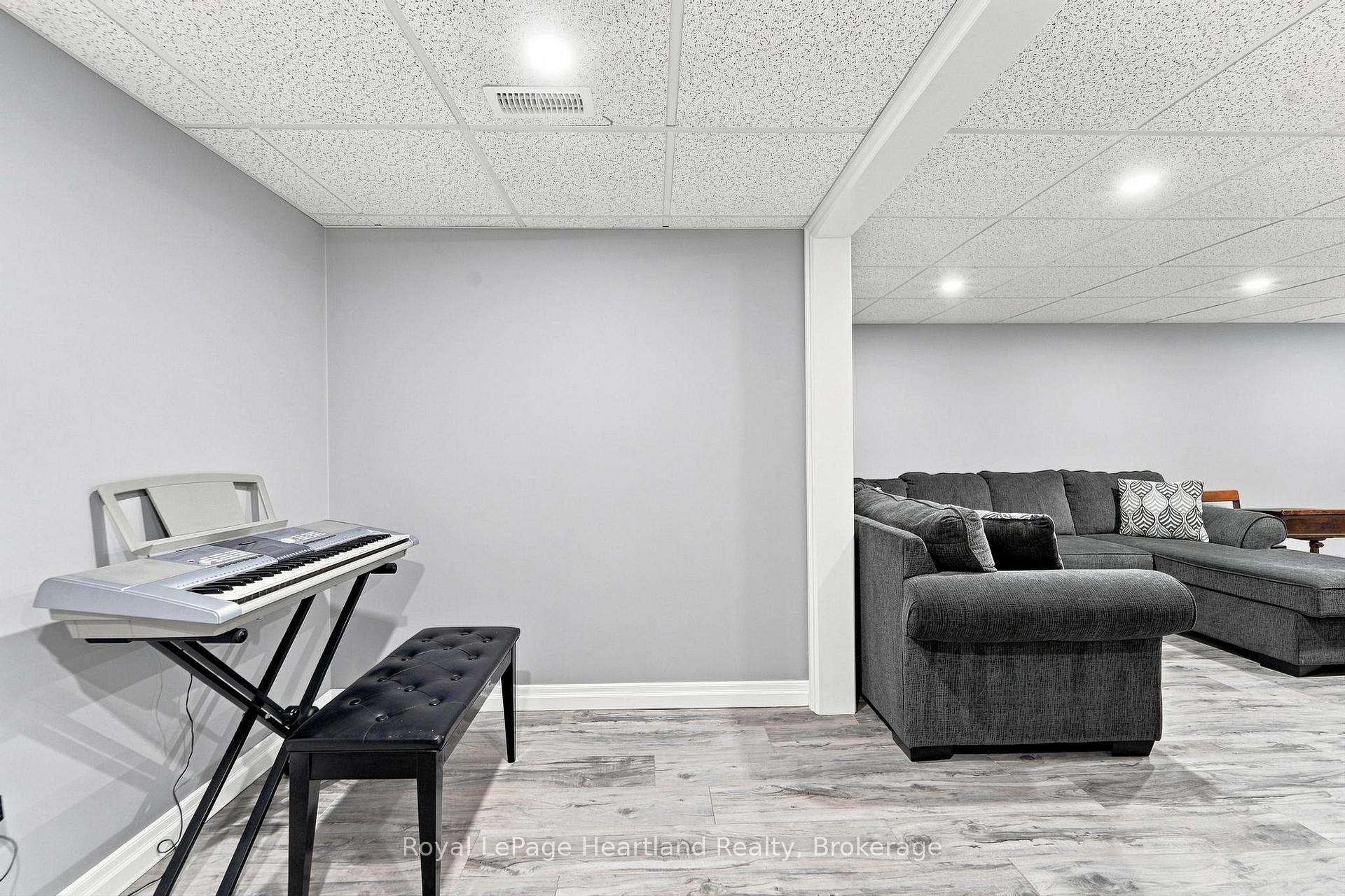 Photo 25 of 3042 Albert Street, Howick — HOMEH